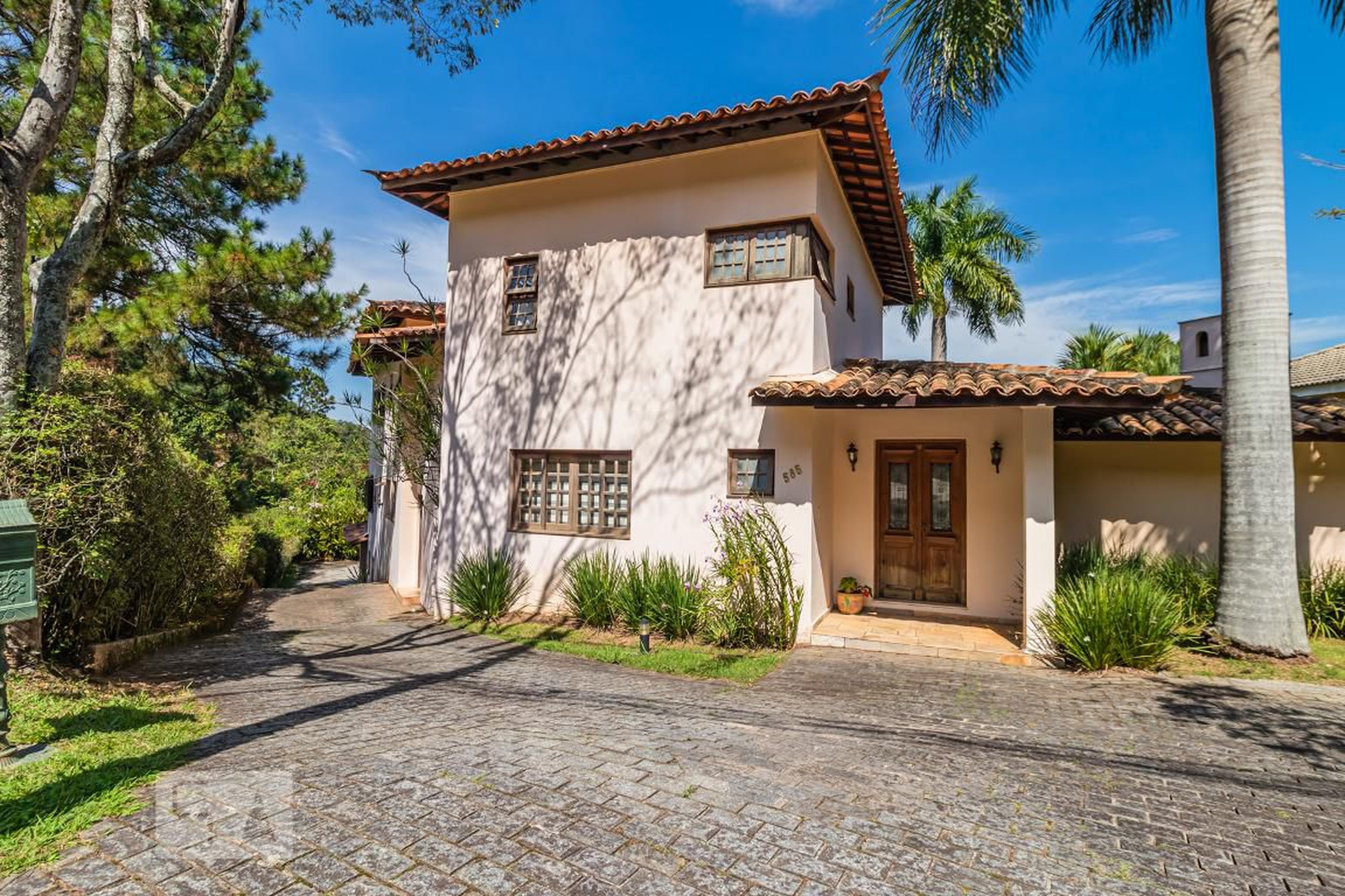 Fachada Condomínio em Alameda Maracatins, 585