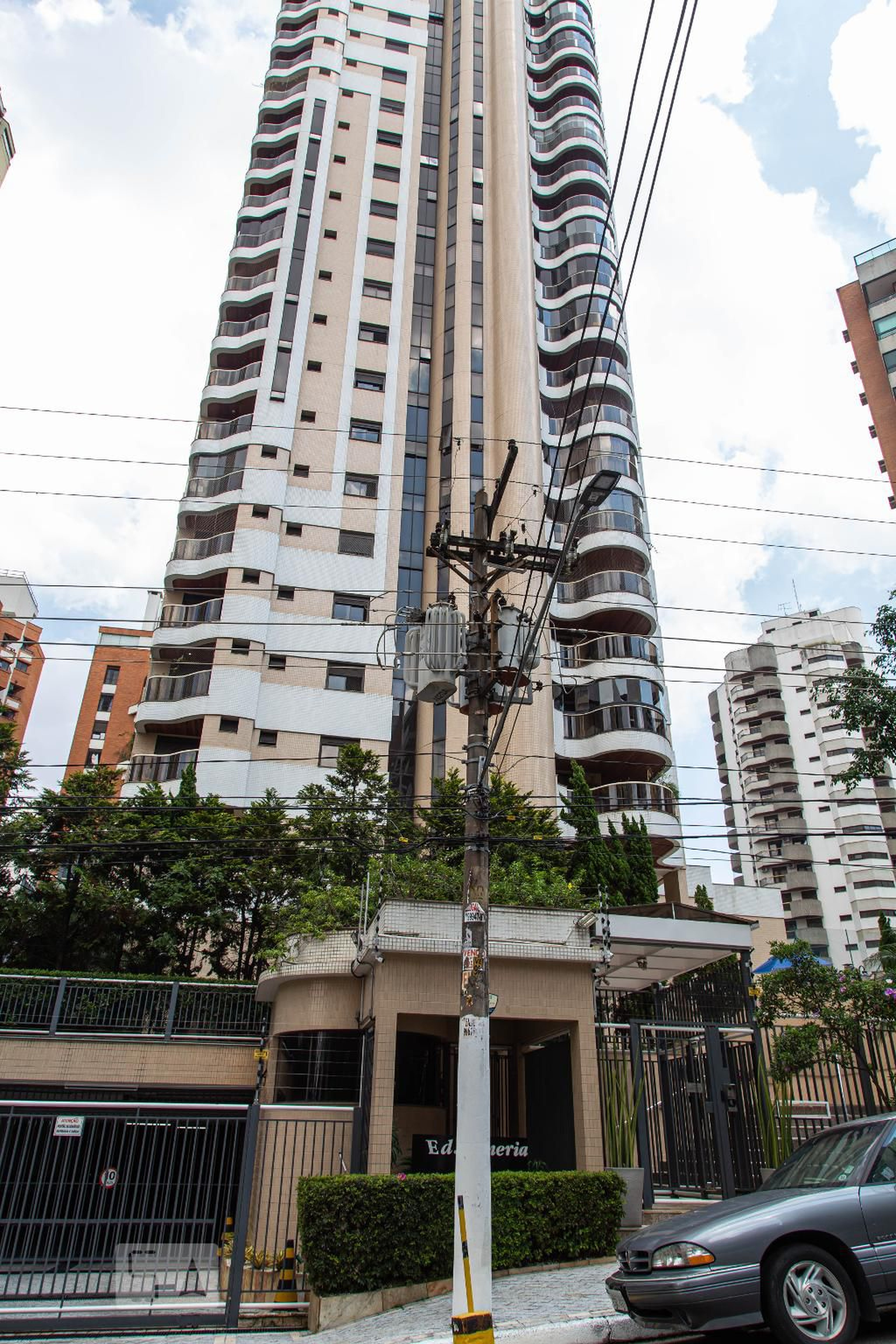 Fachada Condomínio Almeria