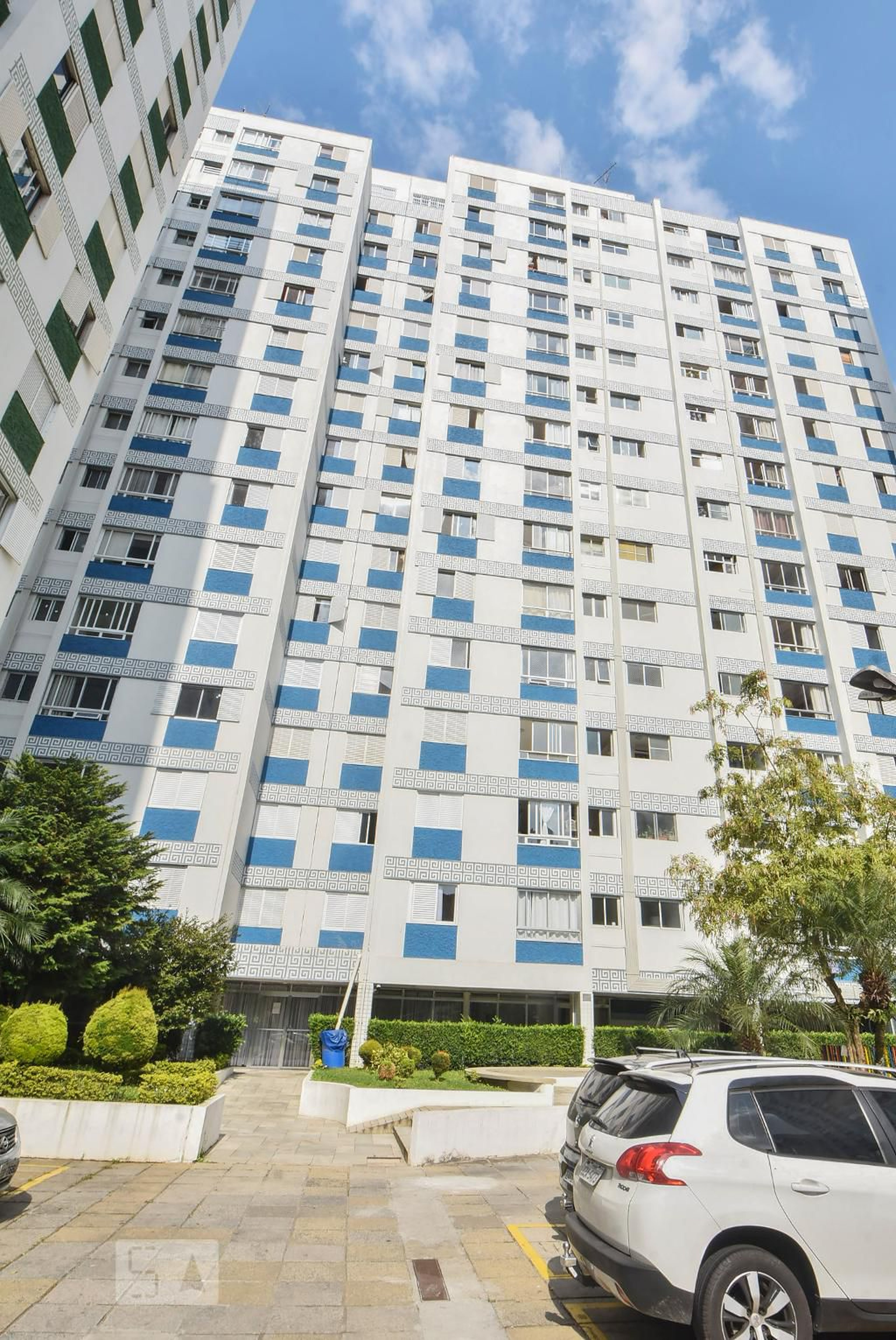 Prédio Condomínio Conjunto Brooklin