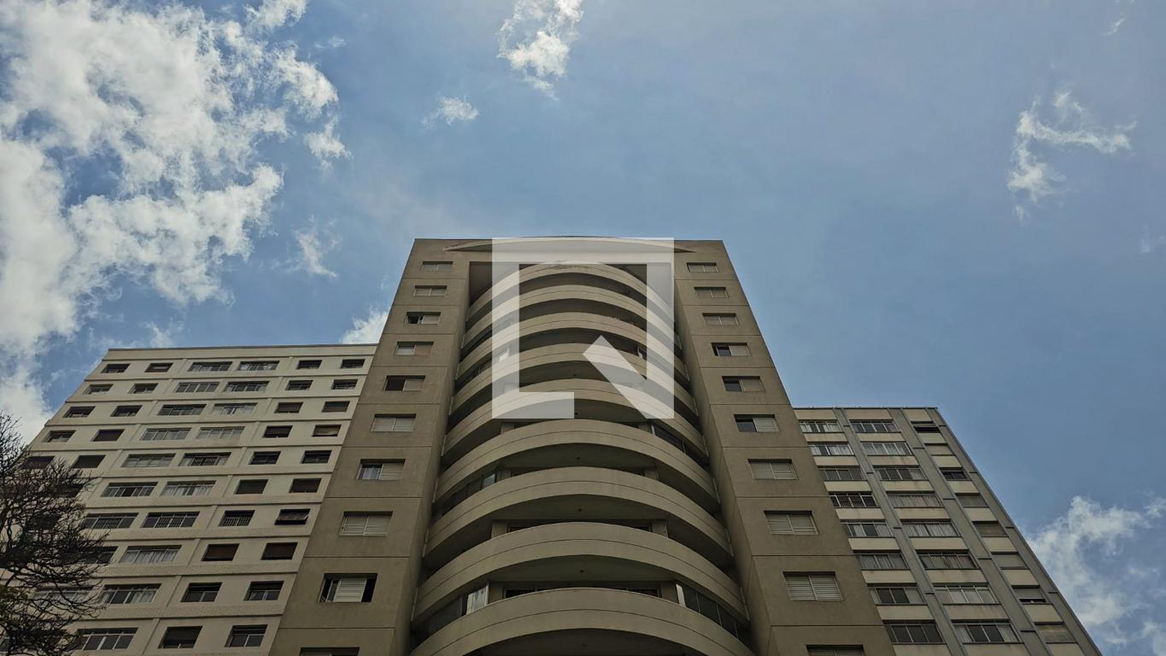 Fachada Edifício Ilha de Capri