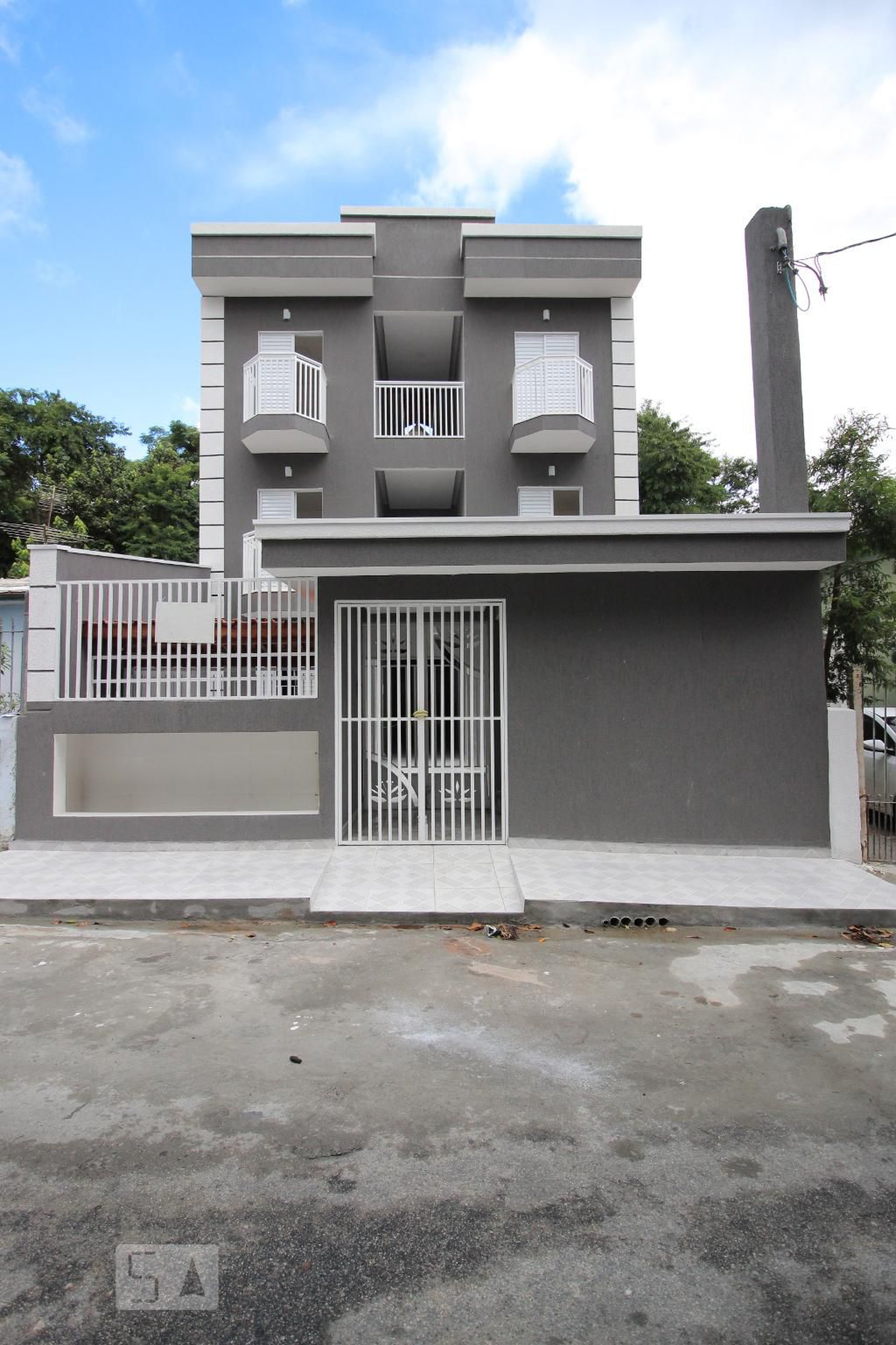 Fachada Residencial Elvani Rosa