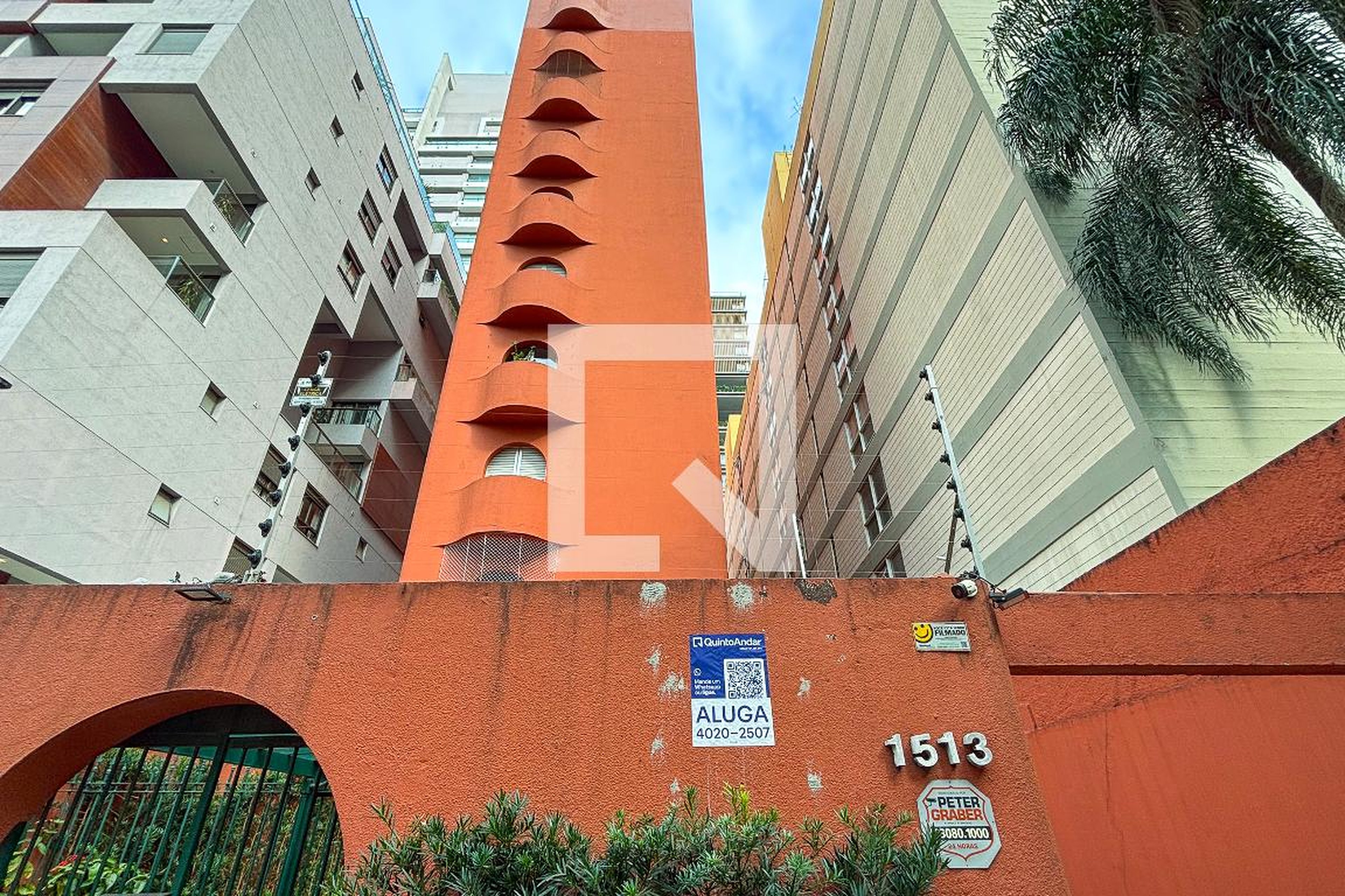 Fachada Edifício Ana Carolina
