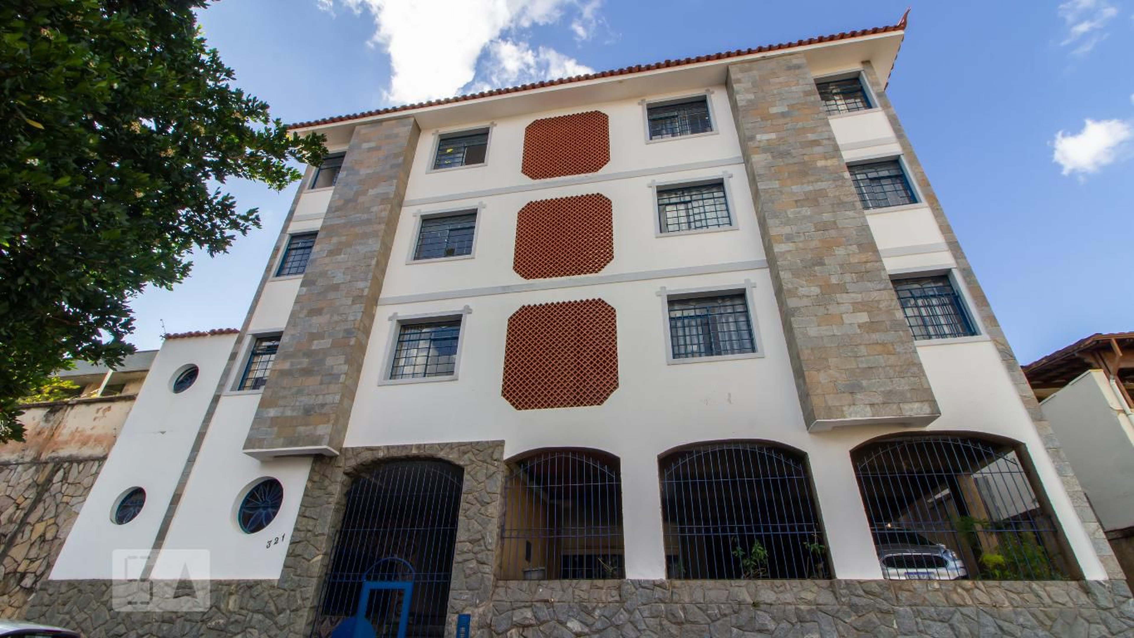 Fachada Edifício Eimar Rodrigues Laguardia