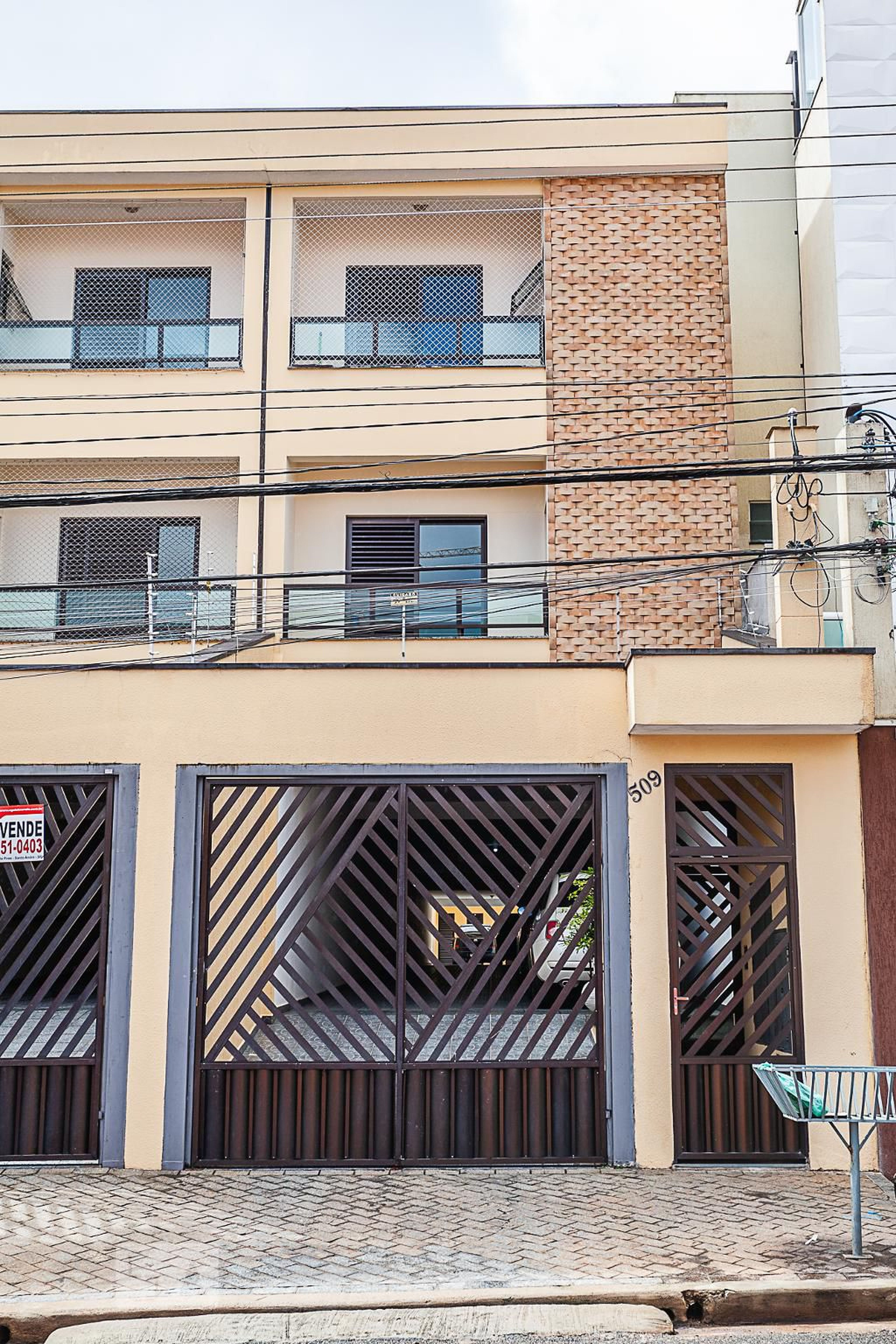 Fachada Condomínio Elcio Gomide