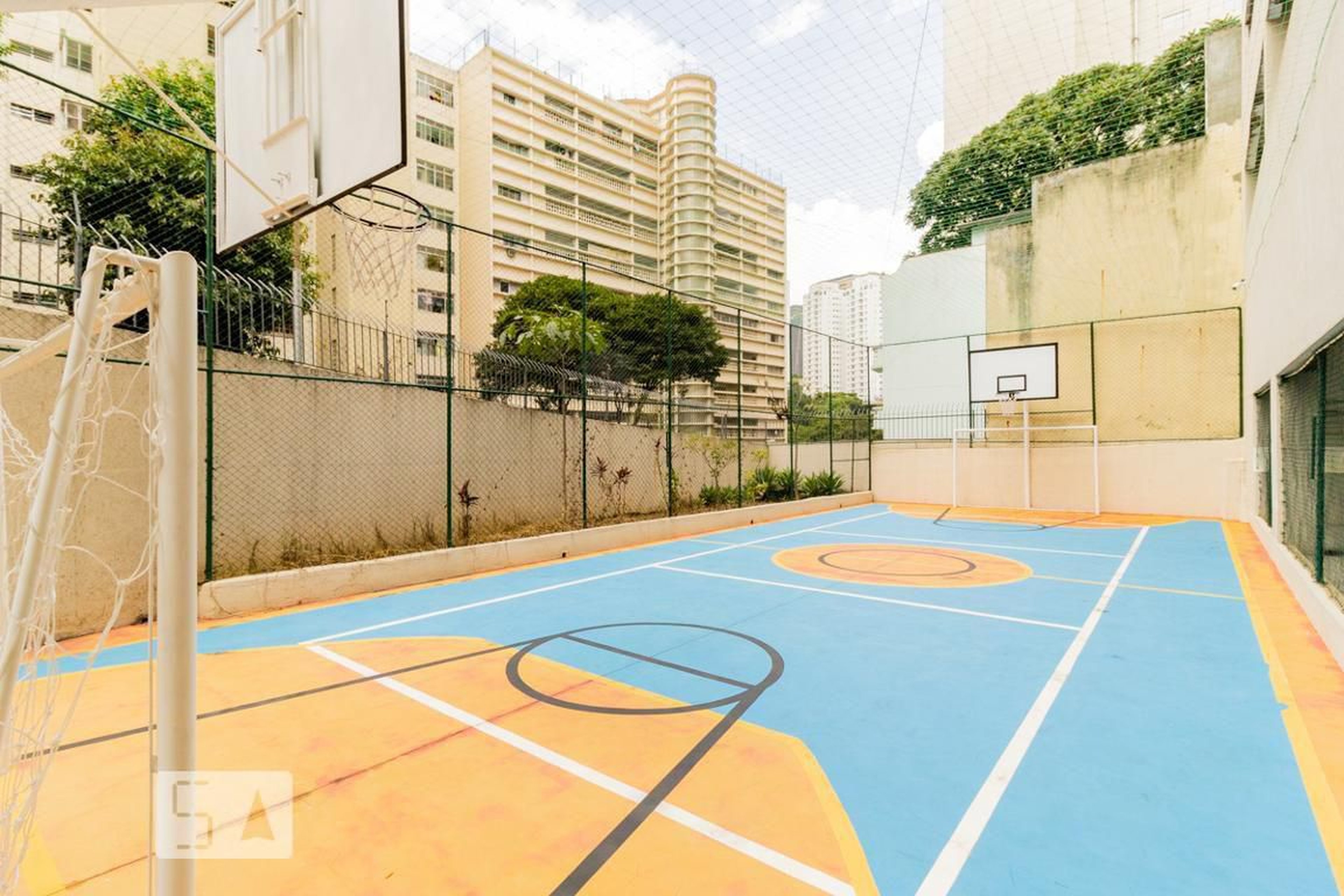 Quadra poliesportiva - Luci