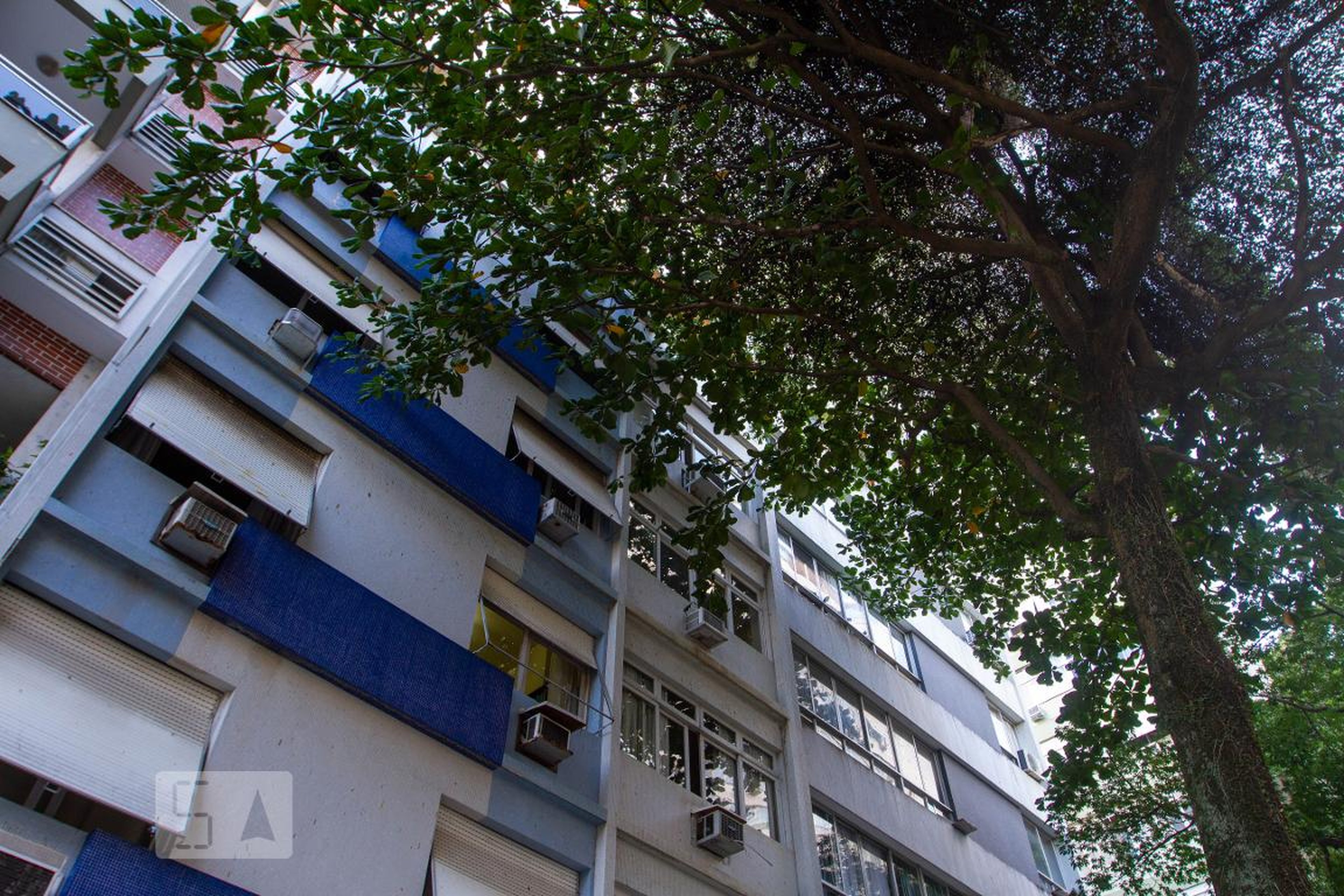 Fachada do Prédio Condomínio Viviane