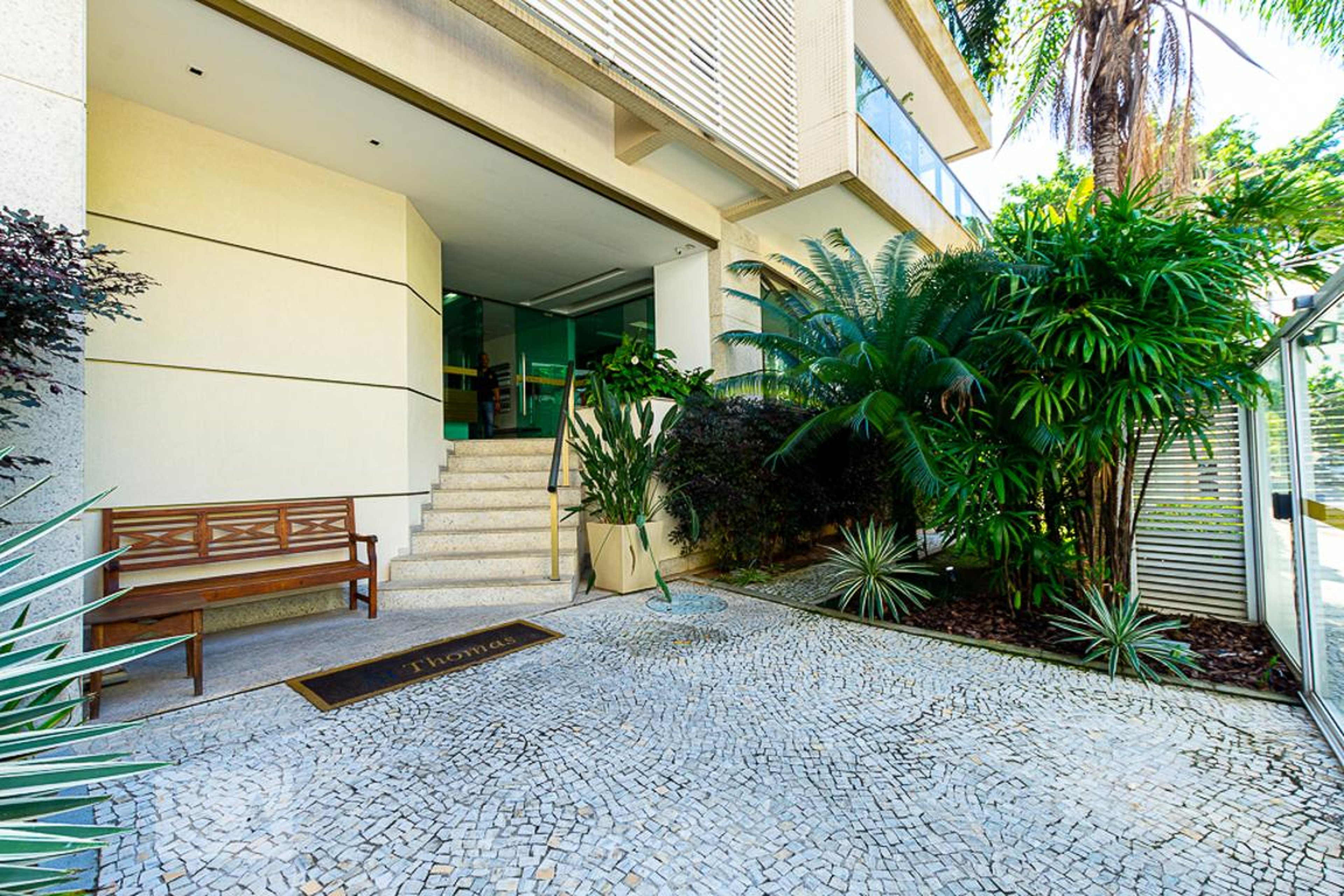 Entrada - Edifício ST Thomas