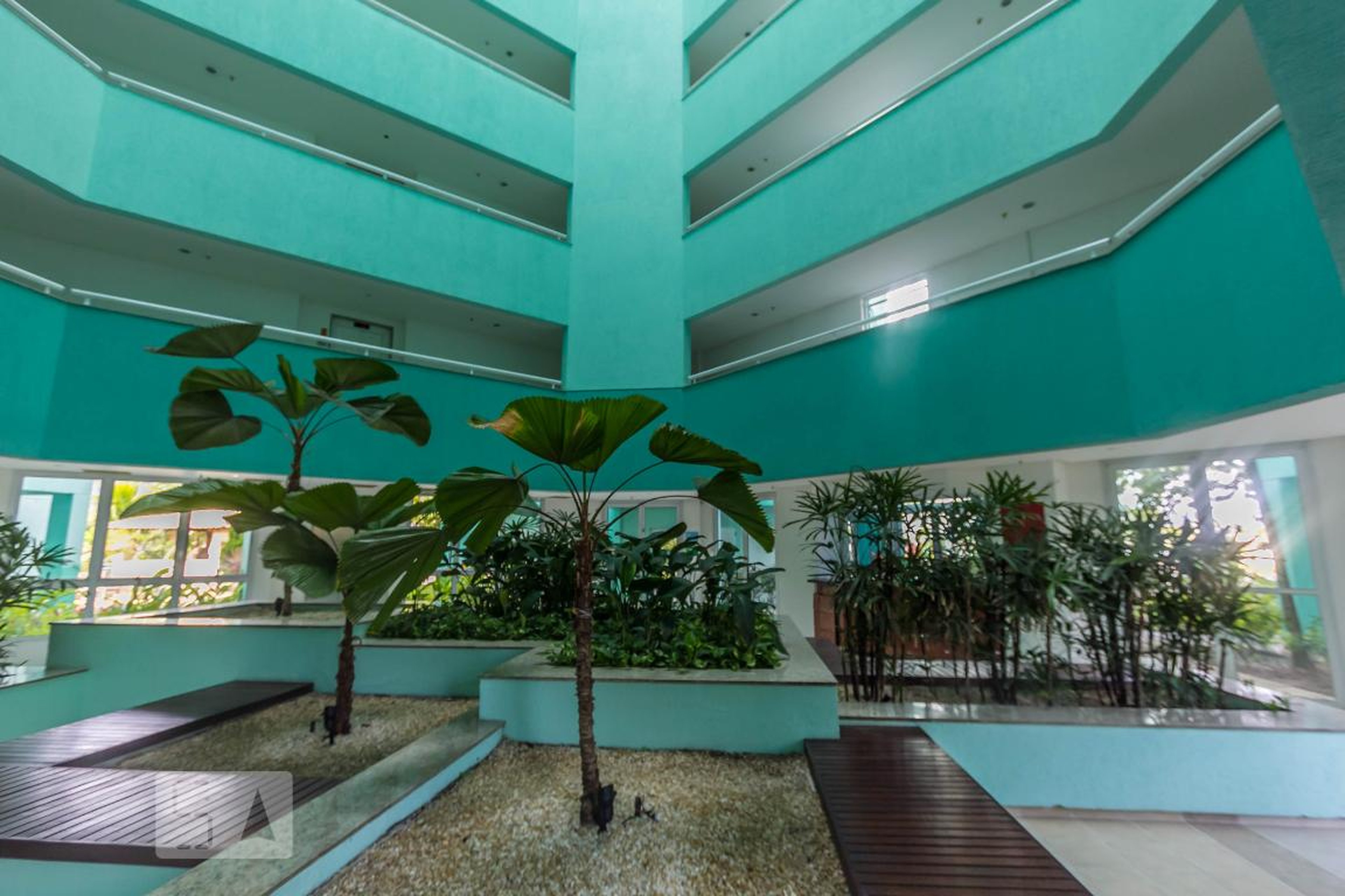 Hall - null