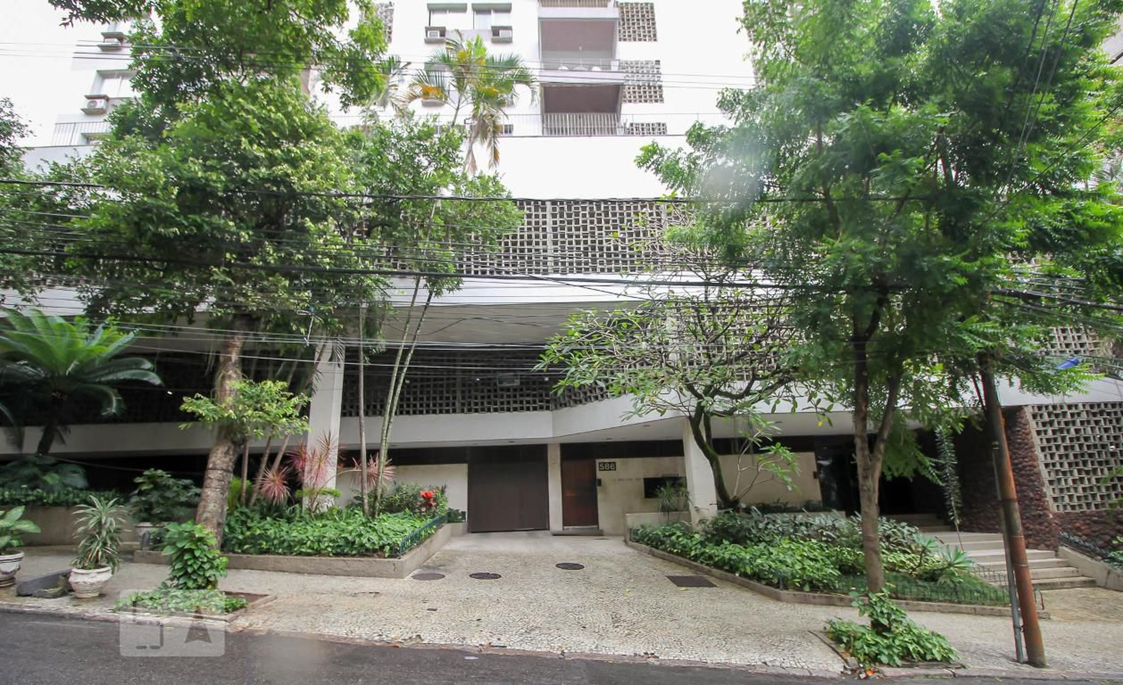 Fachada do Prédio Edifício Água Azul