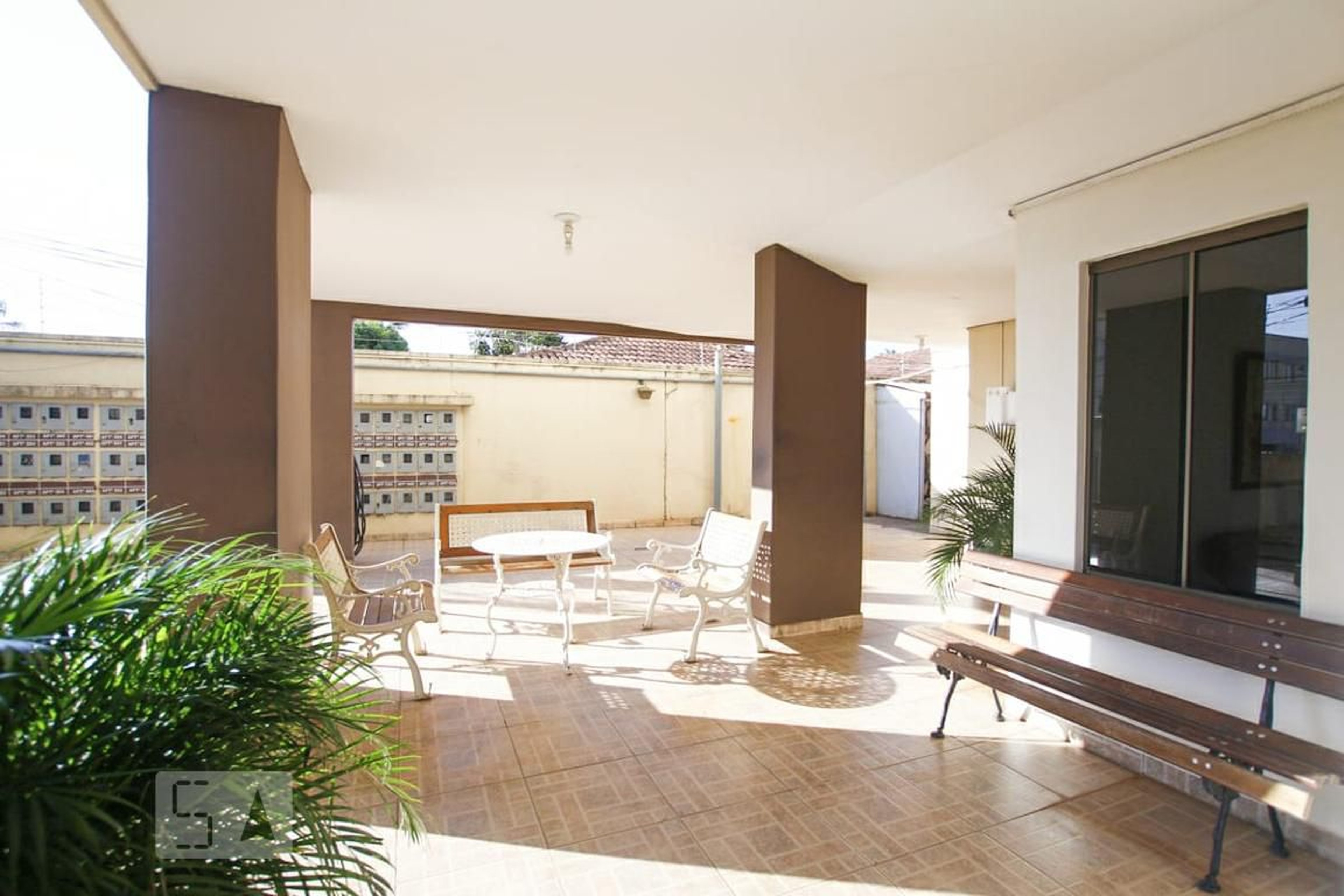 Hall de Entrada - Jarama