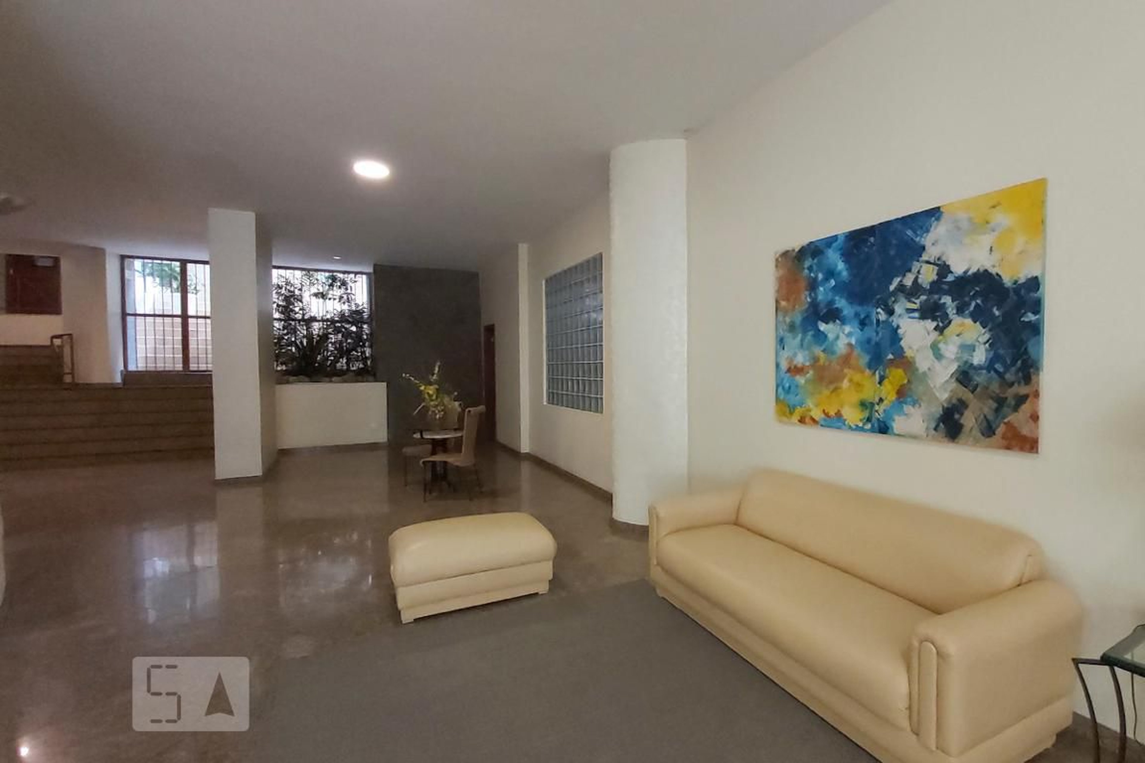 Hall do Prédio - Edifício Eugênio Jardim