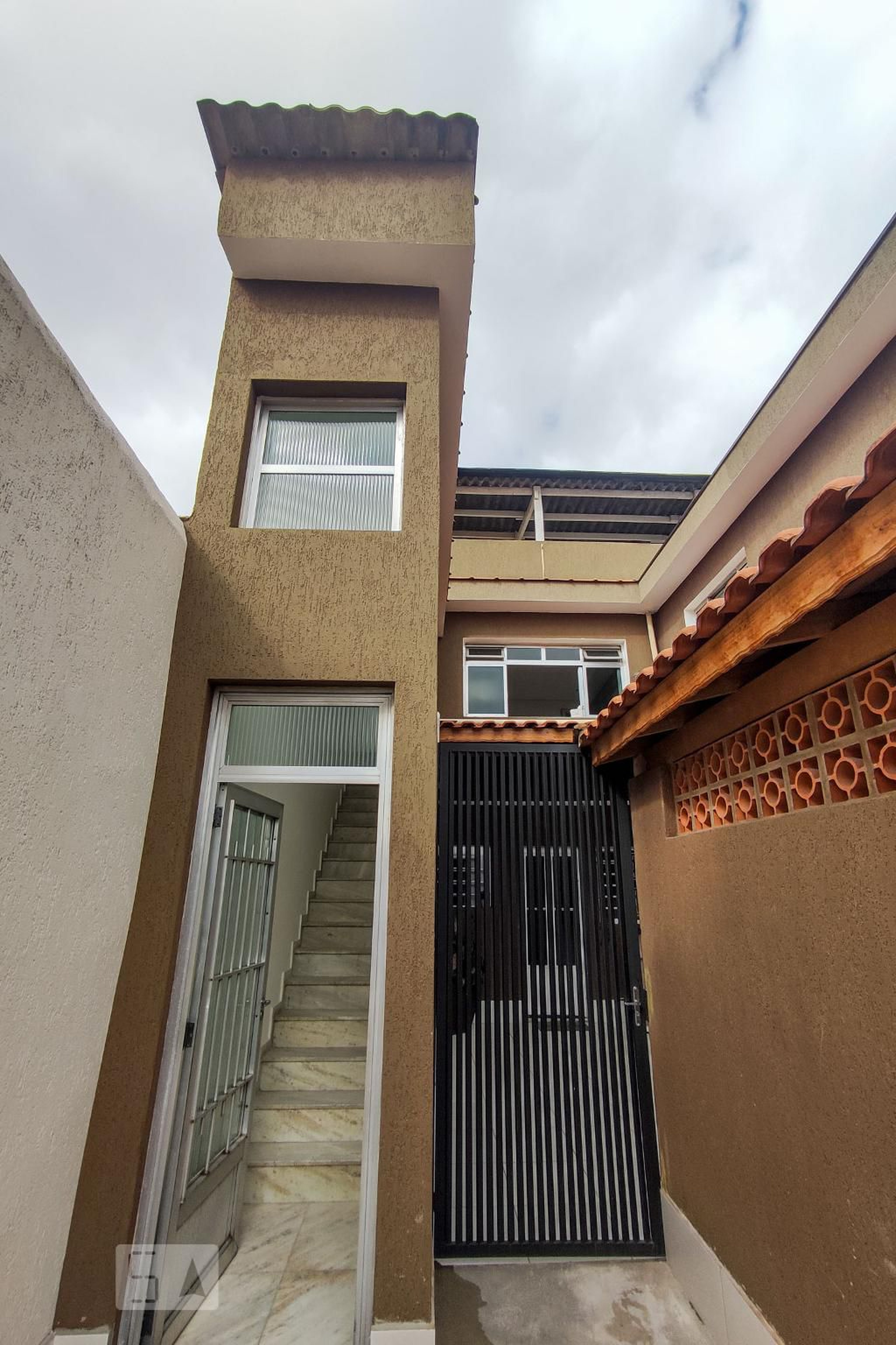 Fachada Condomínio em Rua Nossa Senhora dos Anjos, 664 - Chácara Mafalda, São Paulo - Sp, Brasil, 664