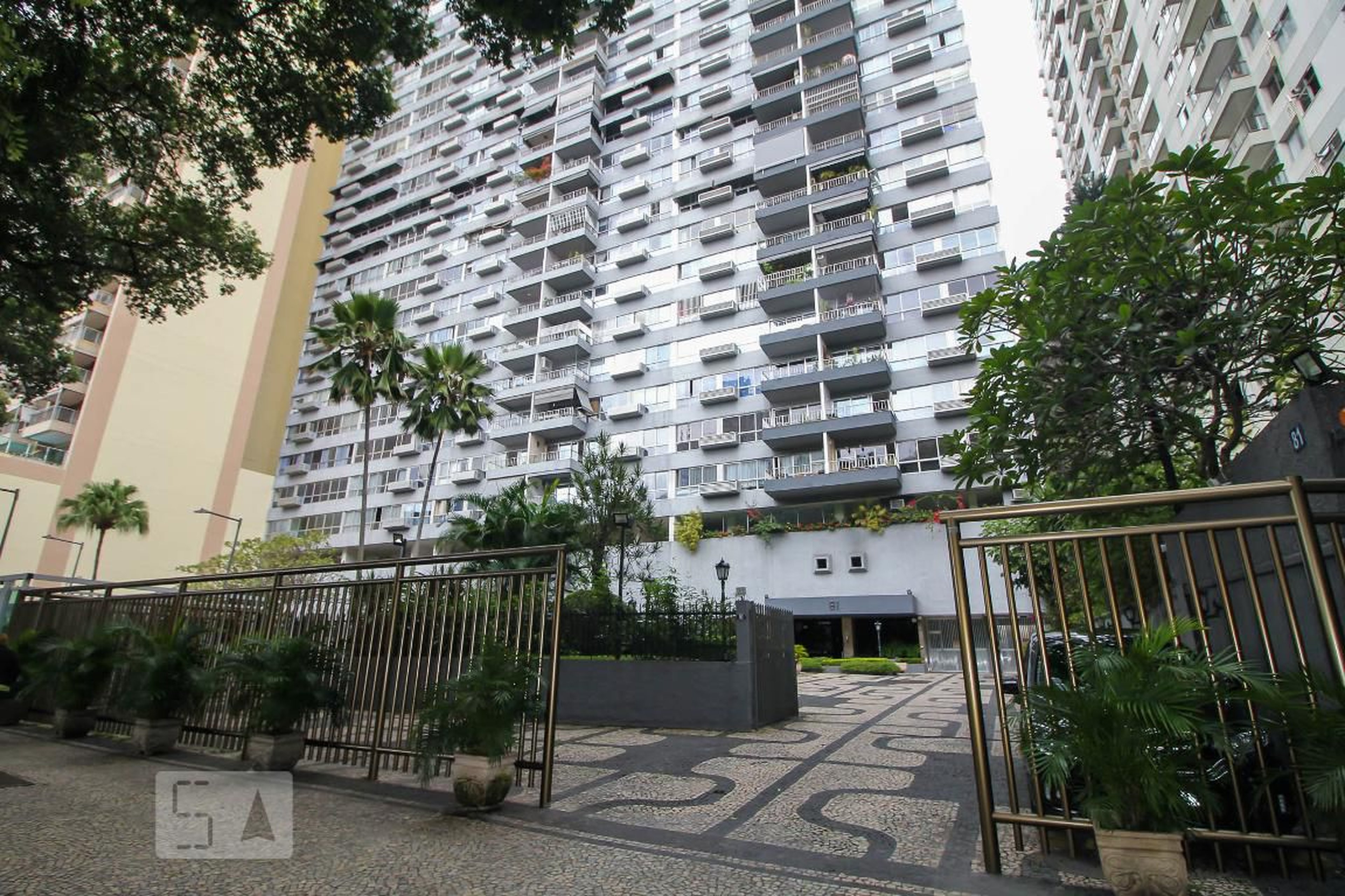 Fachada do Prédio Condomínio Tour de Soissons