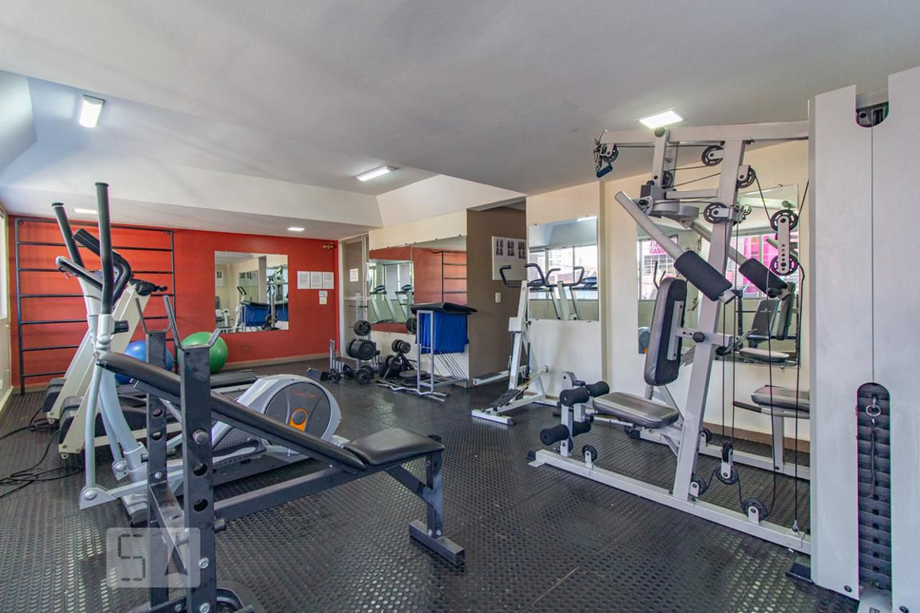 Academia - Edifício Edifício Rached