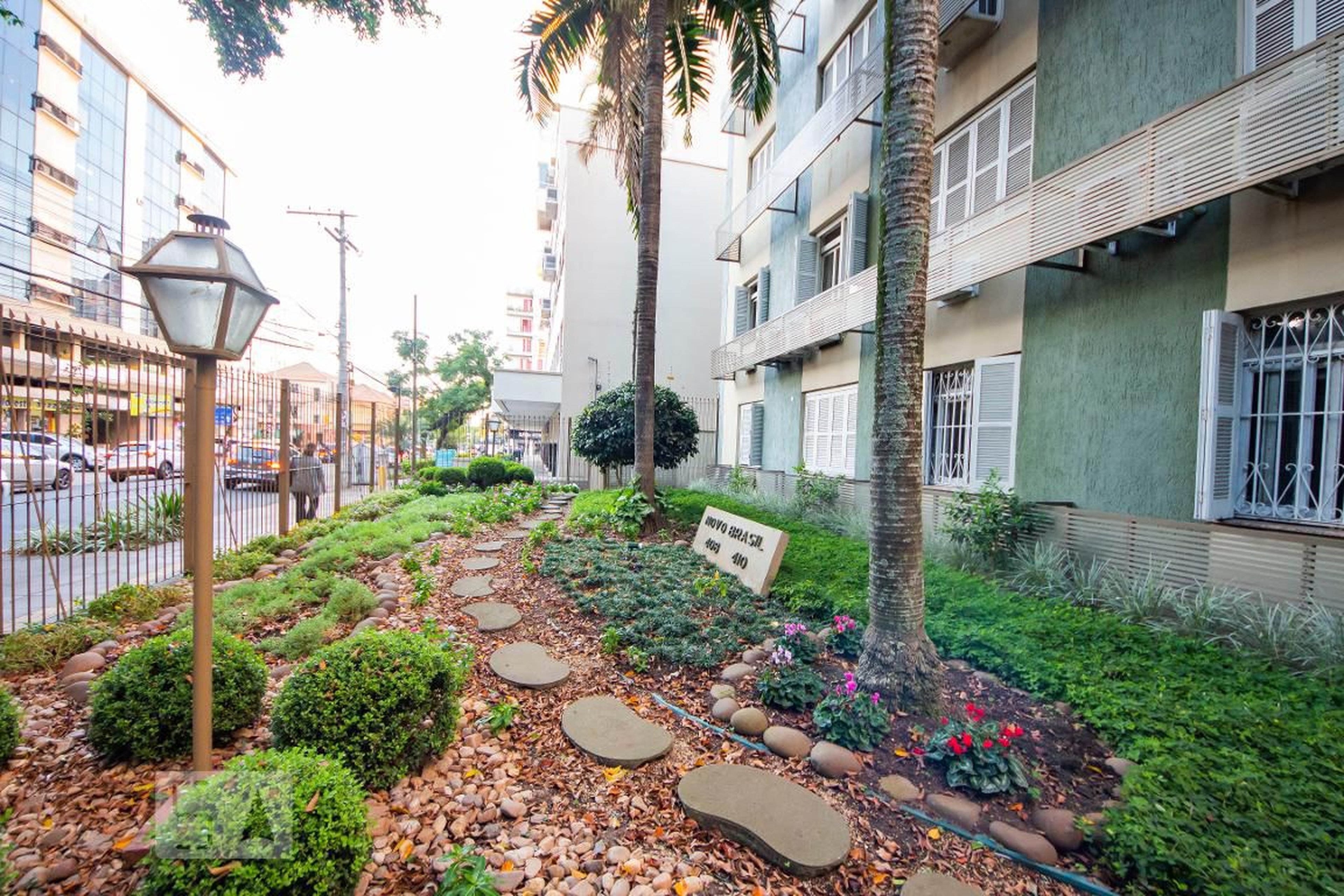 Fachada do Condomínio Edifício Novo Brasil