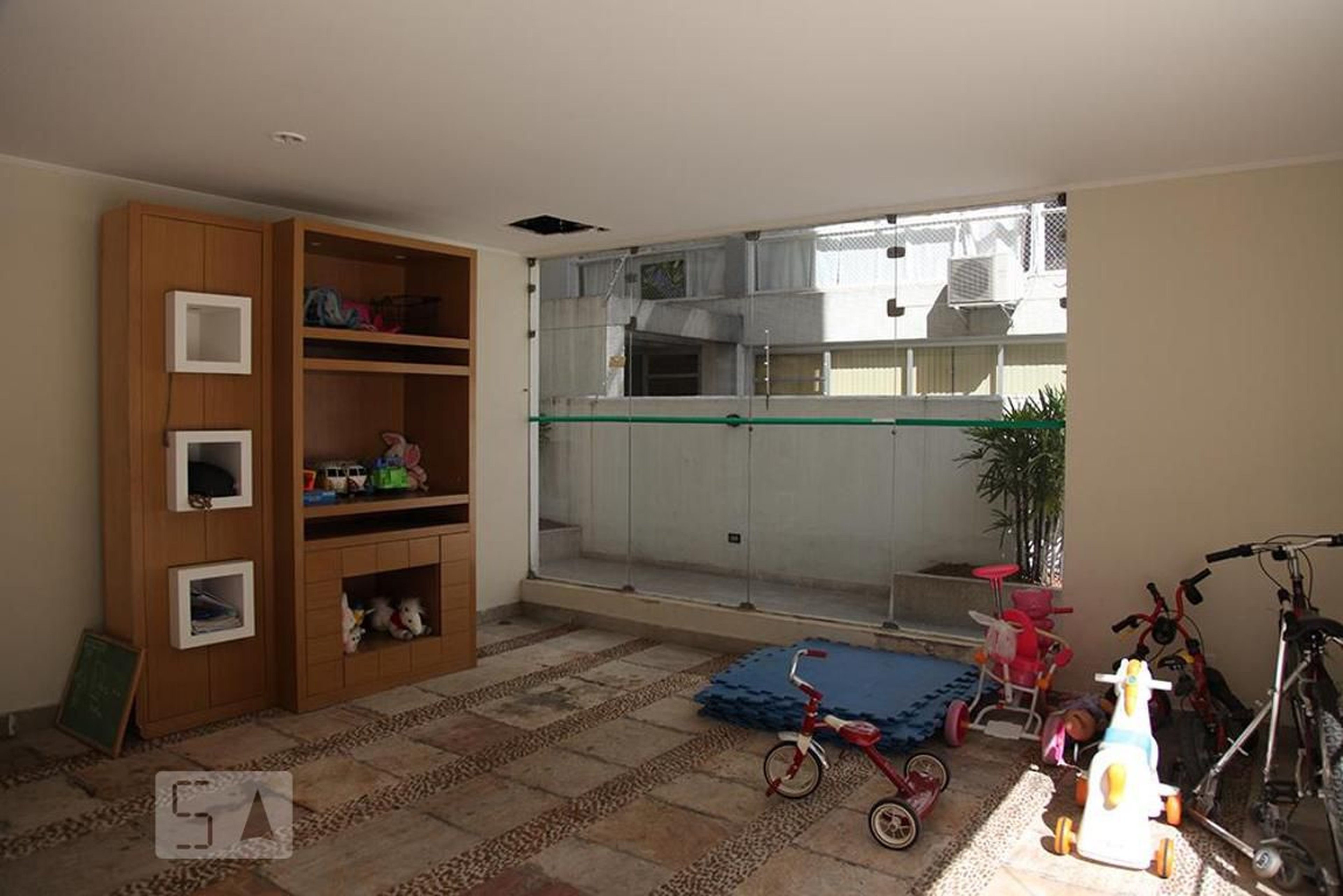 Área comum - Dom Carlos