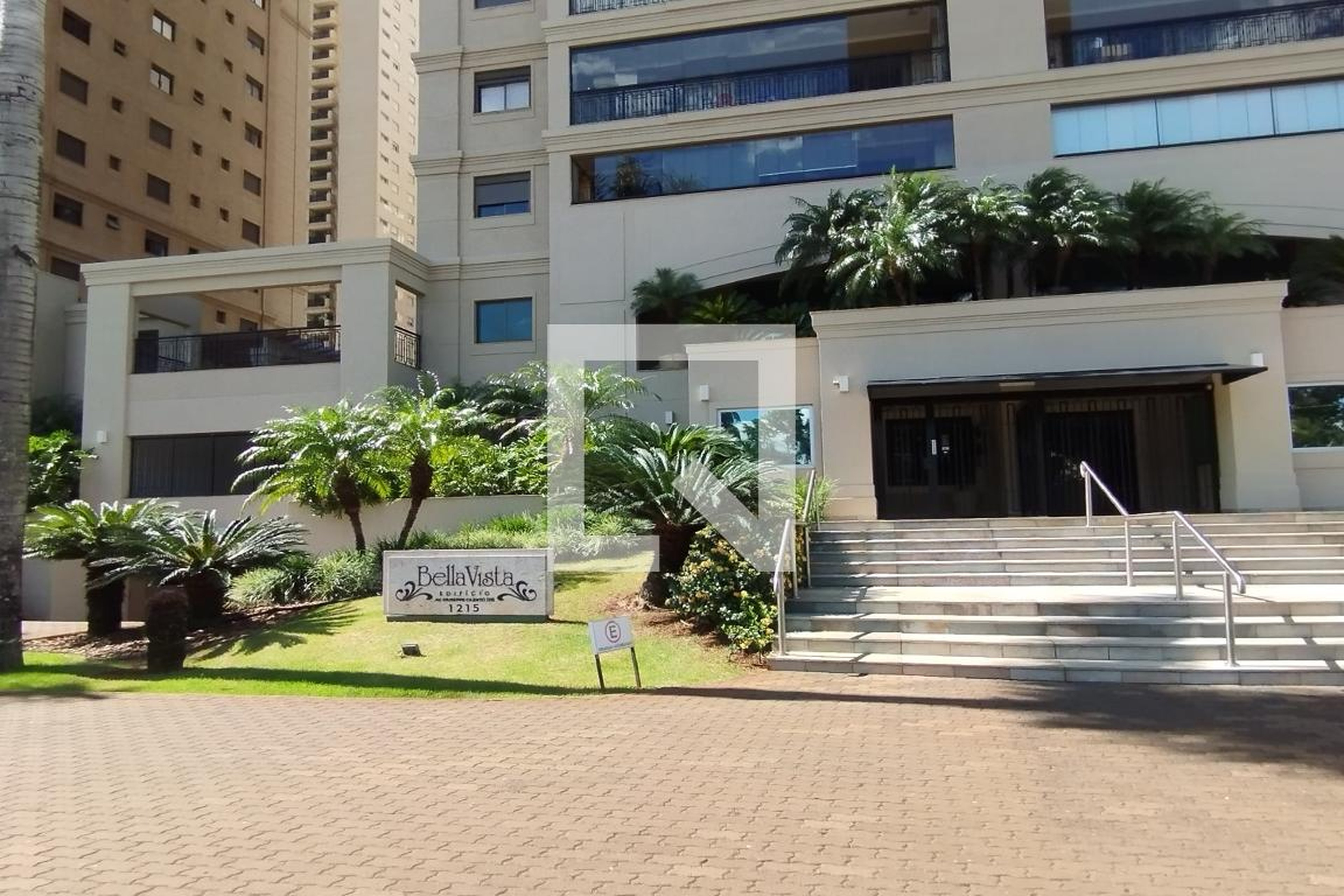 Fachada do Prédio Condomínio Bella Vista