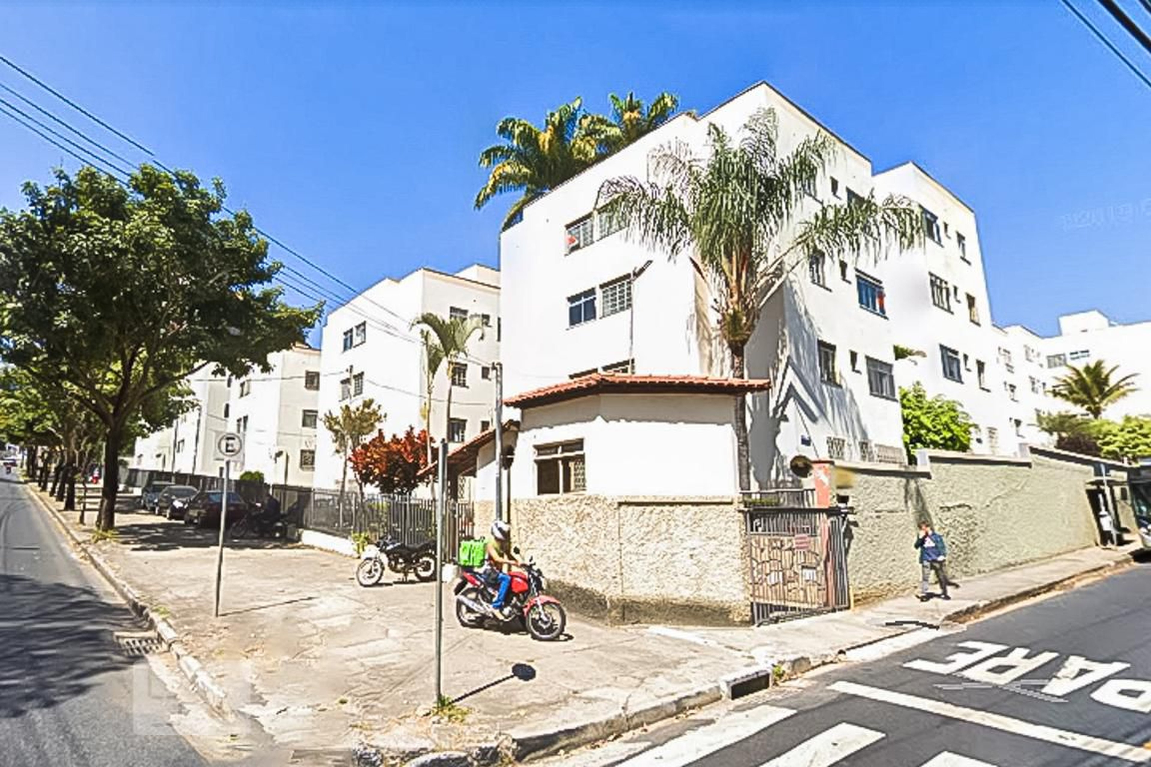 Fachada Condomínio Ipê Amarelo