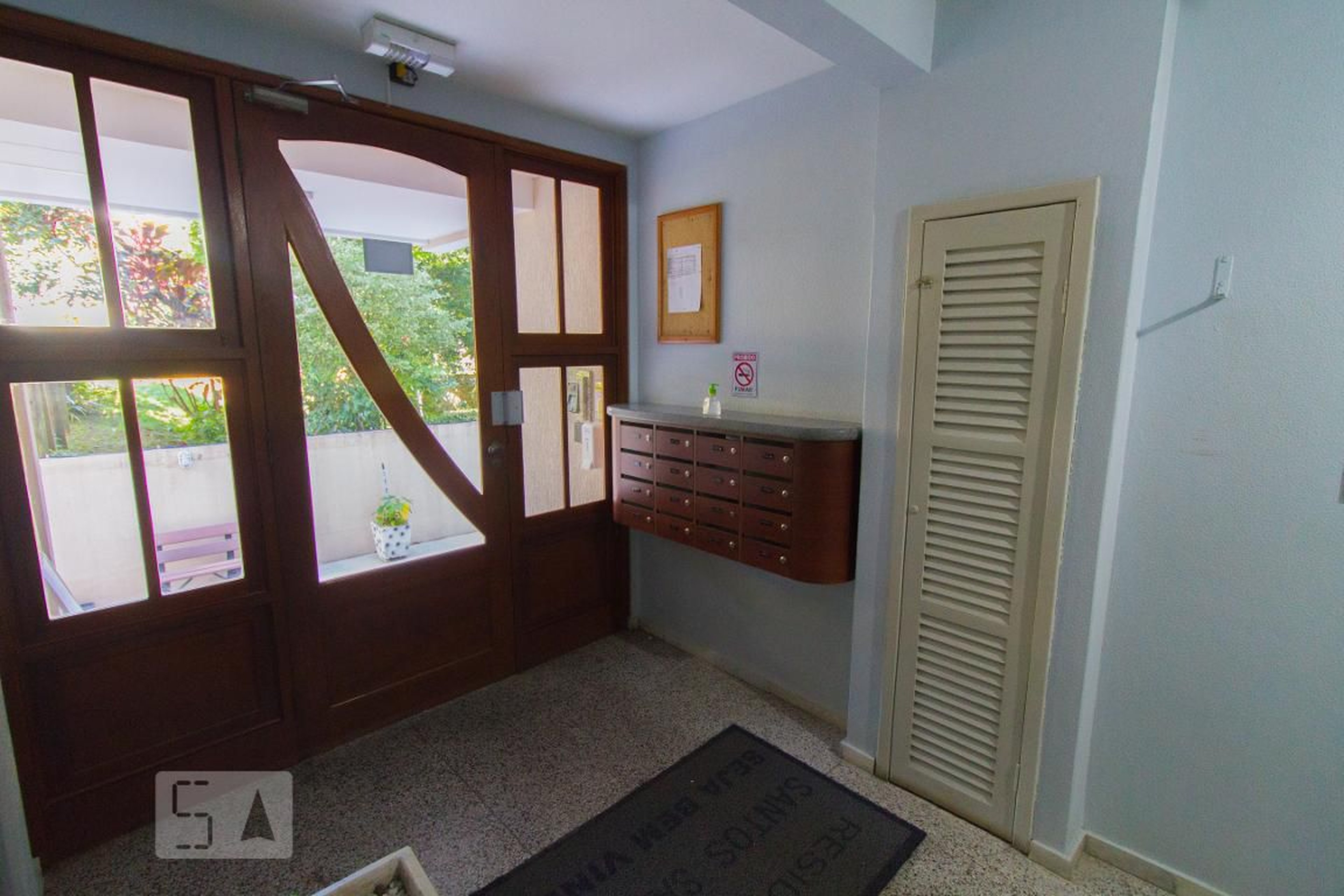 Hall de Entrada - Santos Saraiva