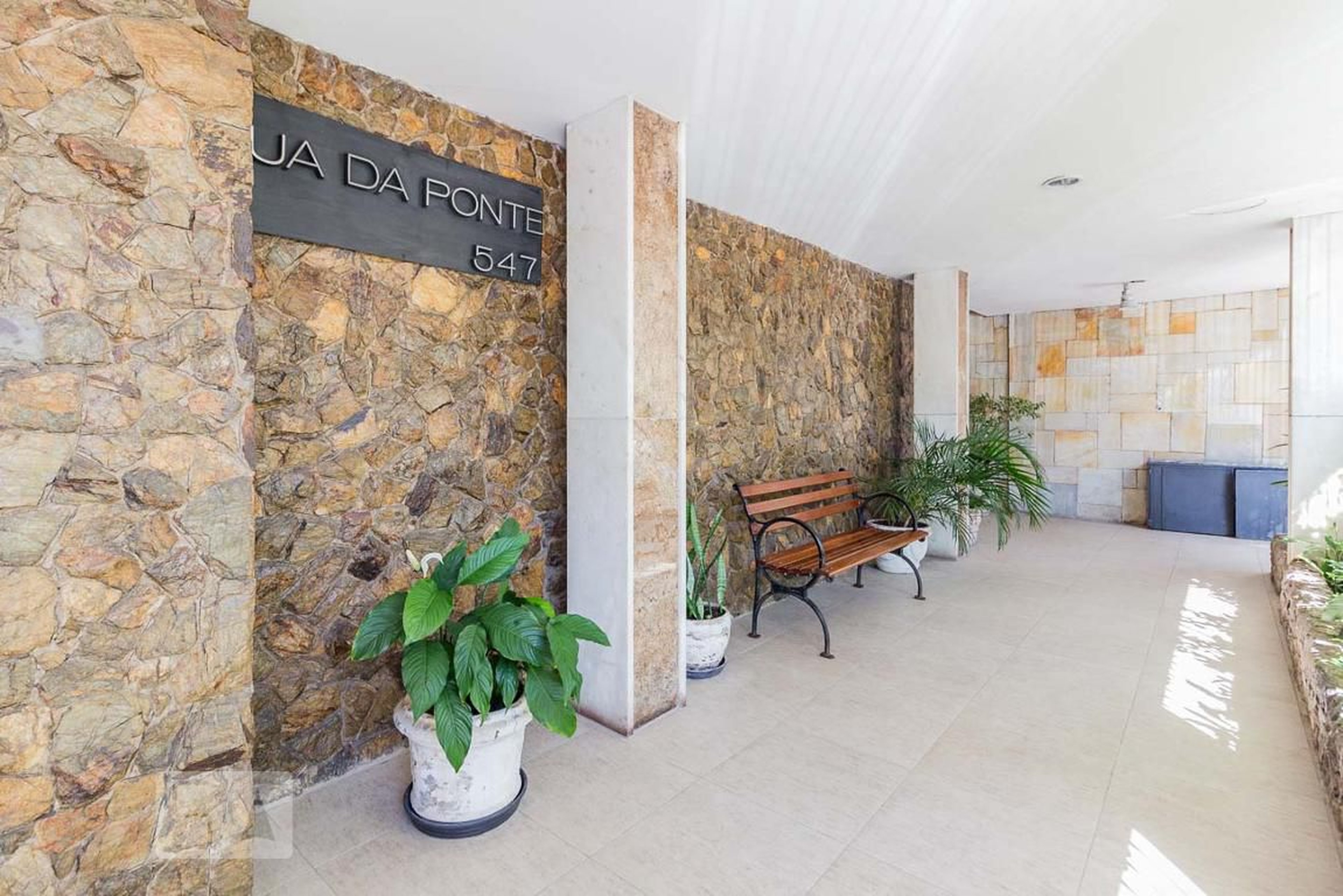 Hall social - Rua da Ponte