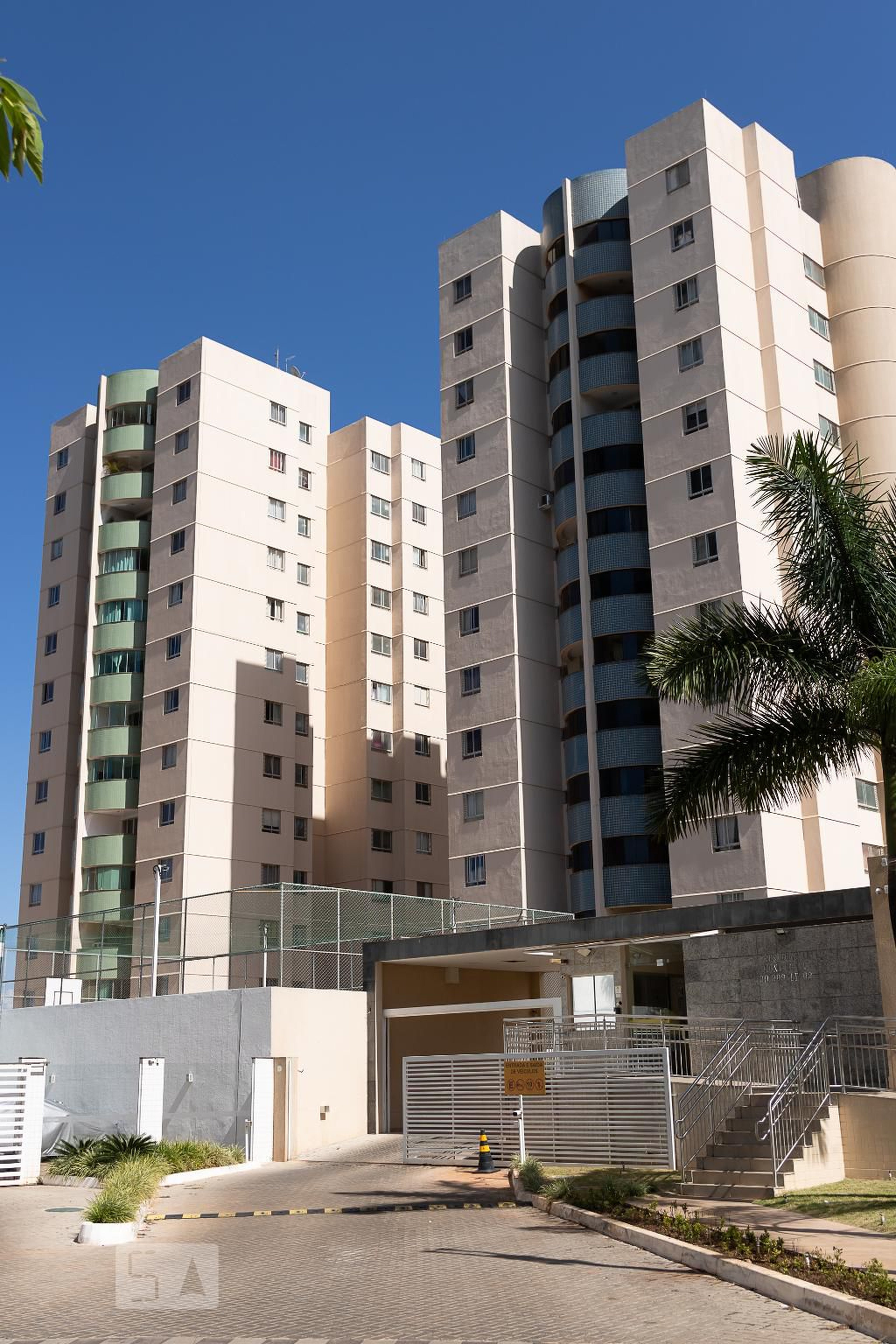 Fachada Condomínio em Quadra 209, 2