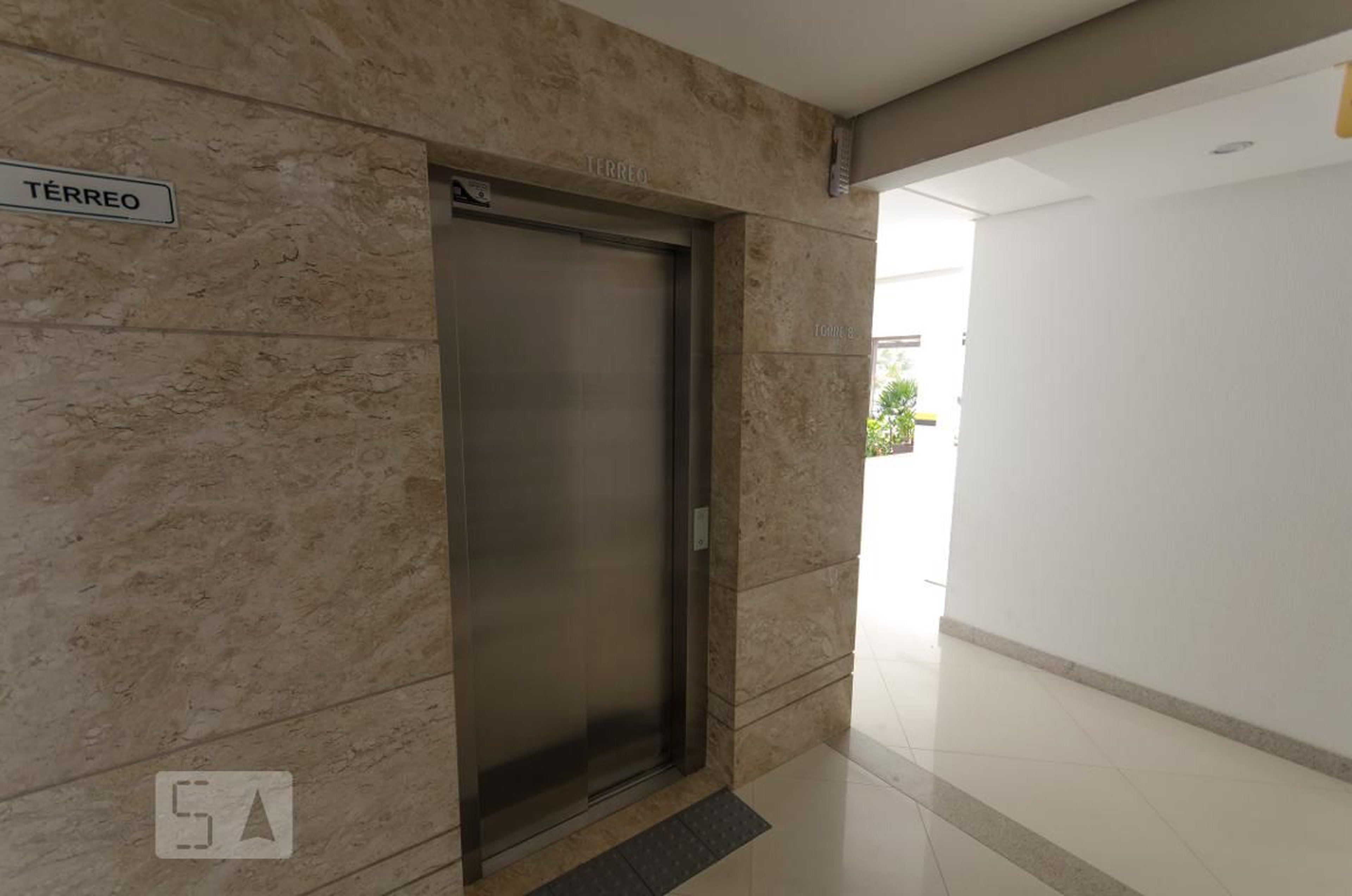 Elevador - Residencial Ville Romane