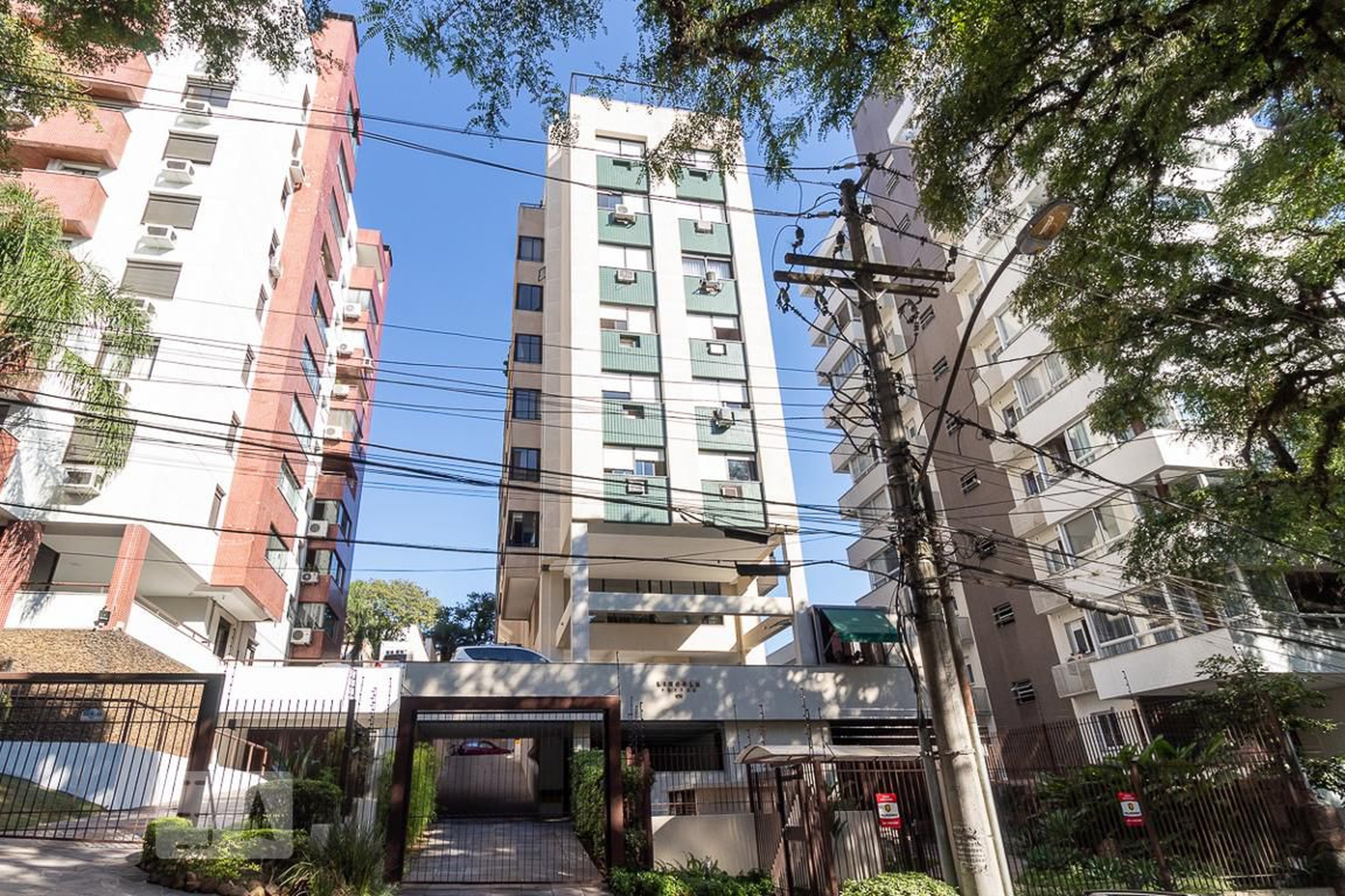 Fachada Condomínio Lincoln Suítes