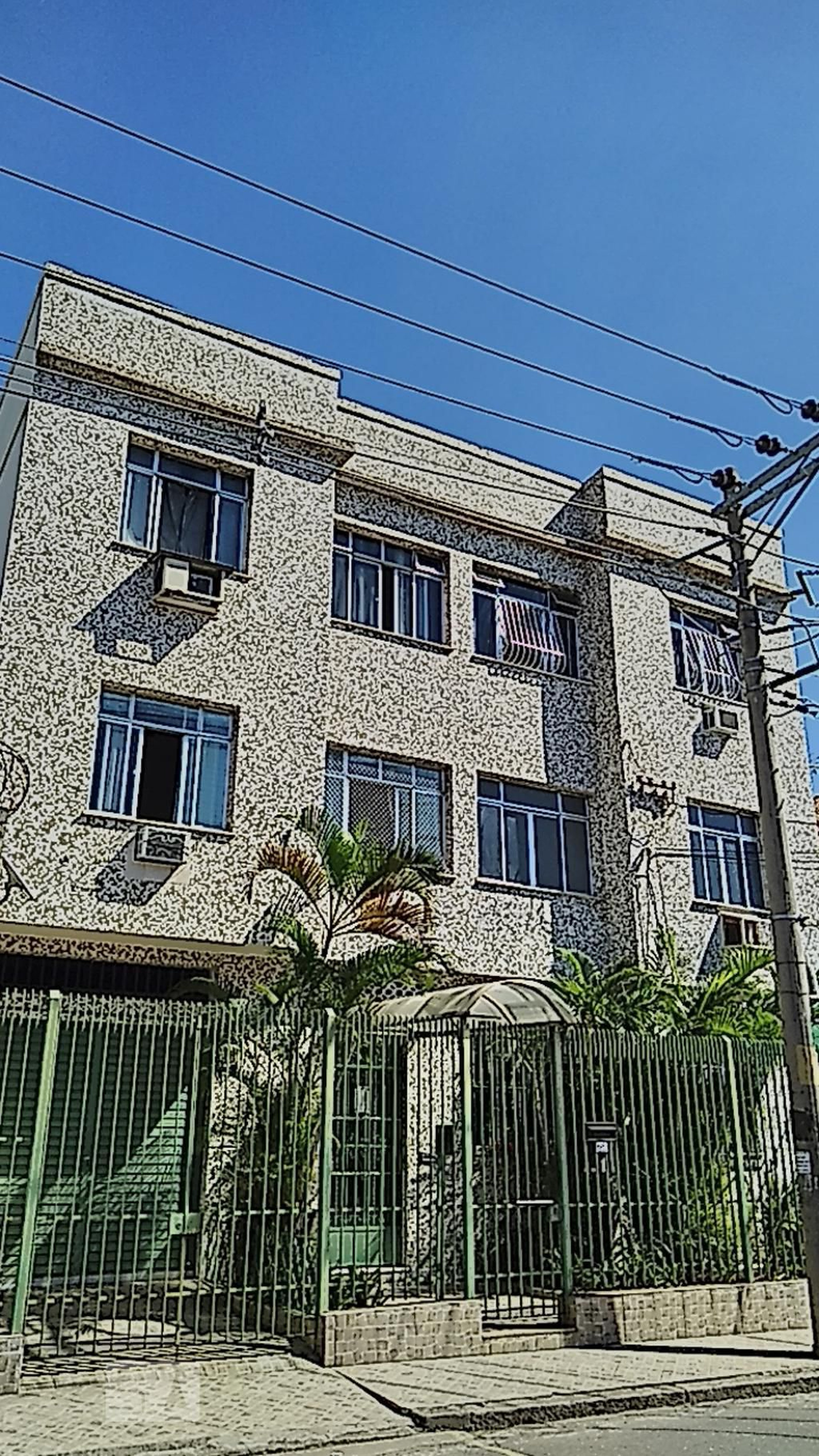 Fachada Condomínio em Rua Noêmia Nunes, 758