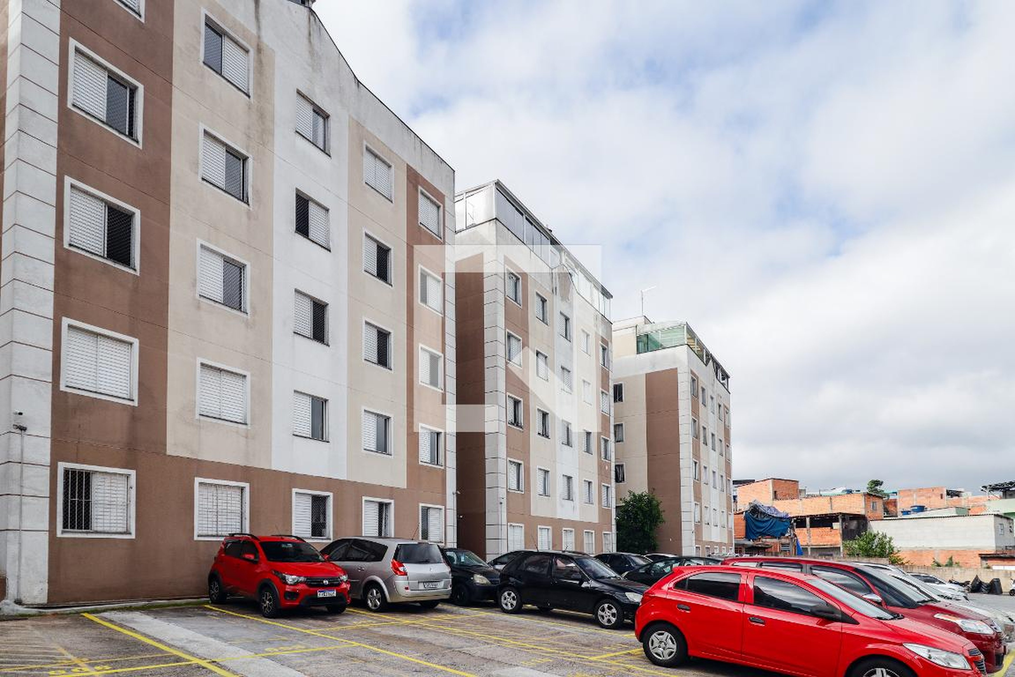 Fachada Residencial Crescer Taboão Bosque