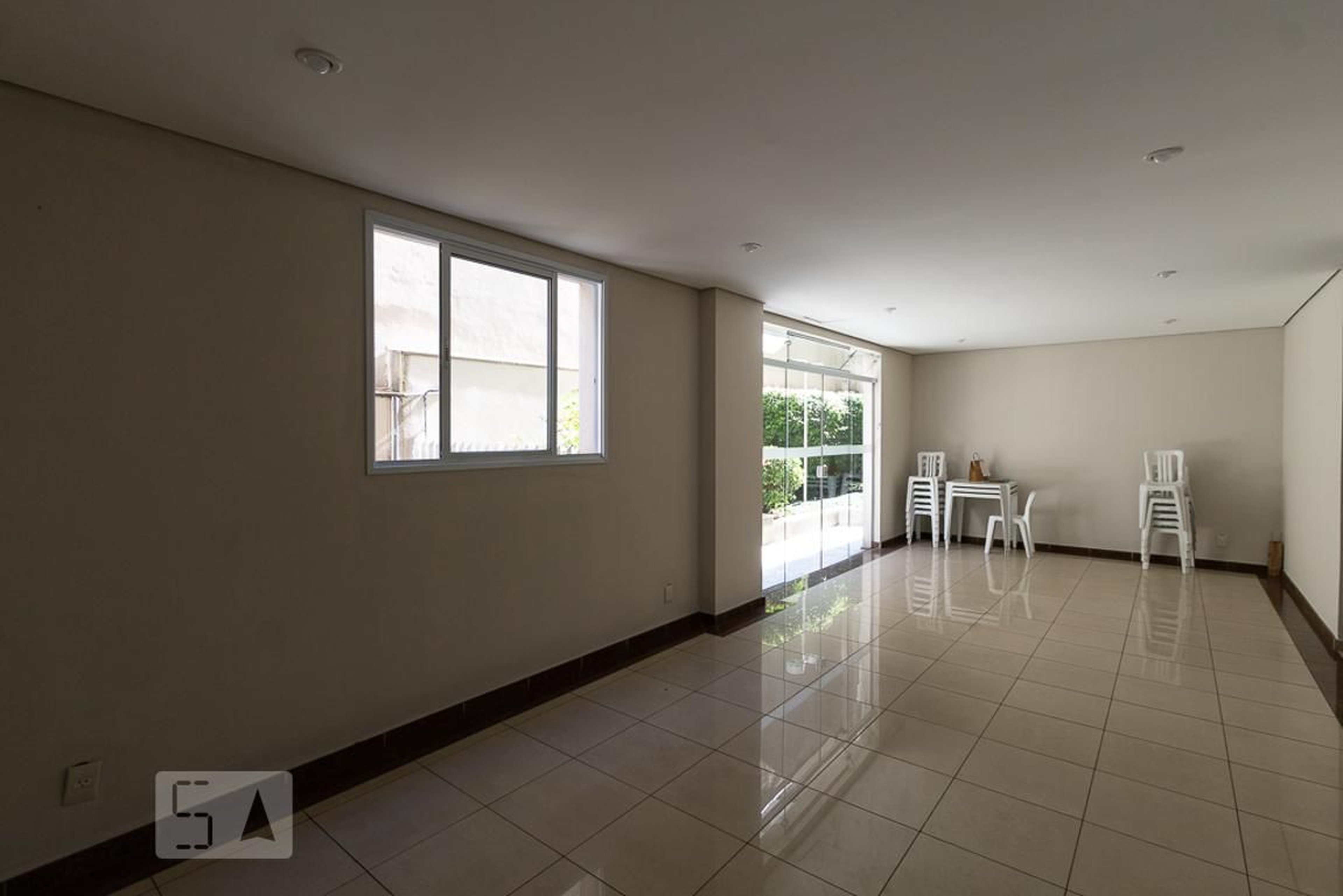 Salao de Festa - Erik Satie