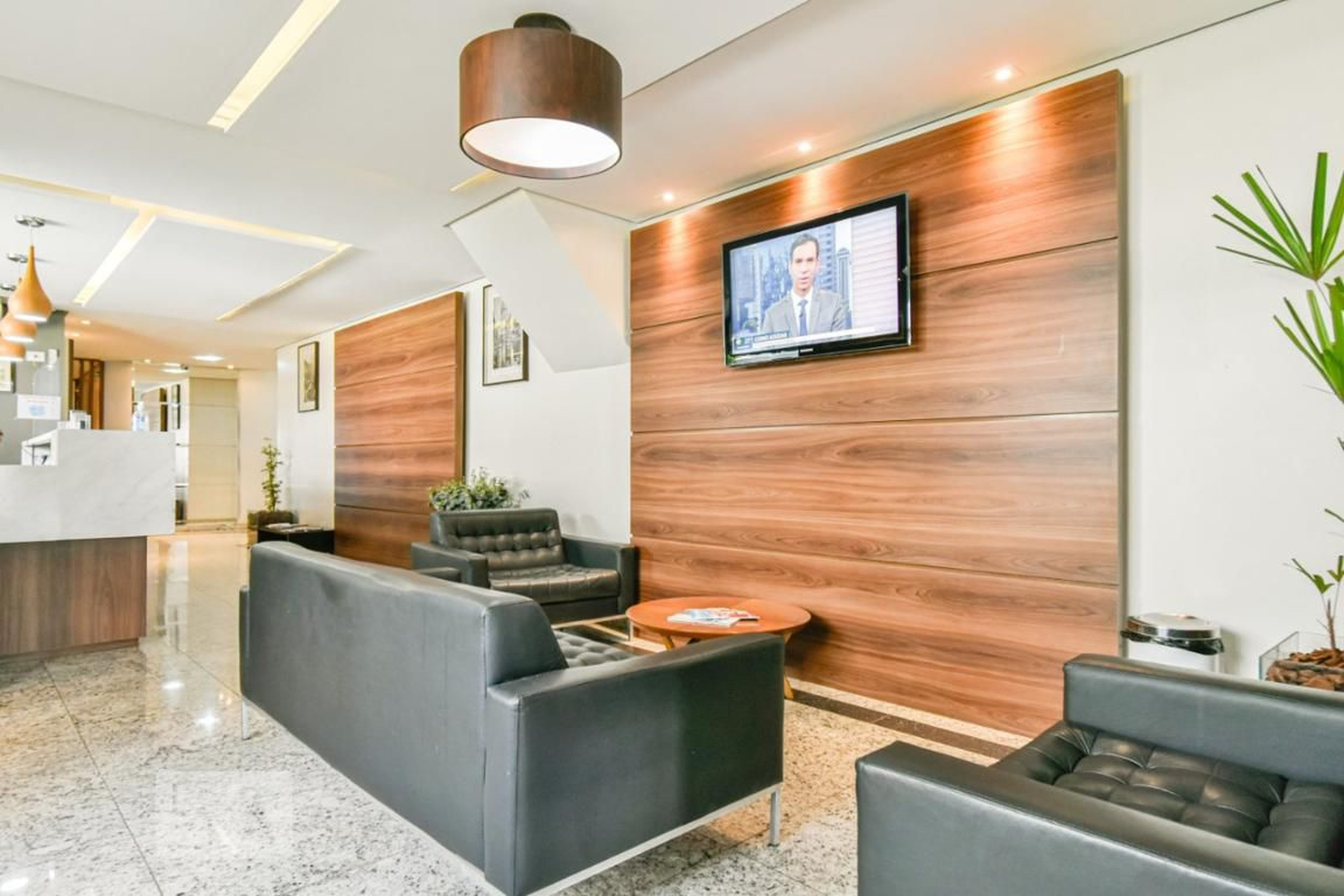 Hall Social - Santa Monica