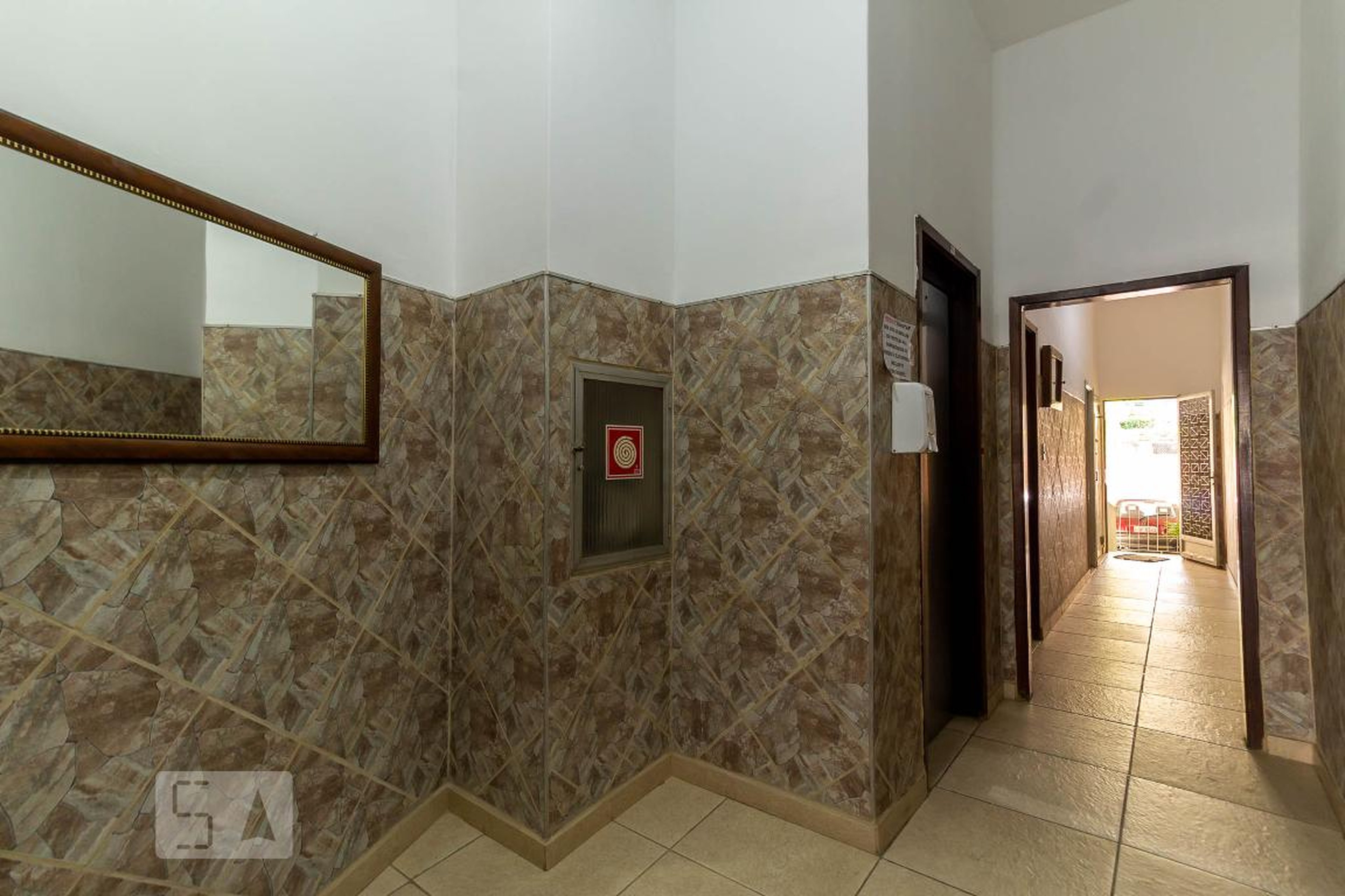 Hall - Confidencial