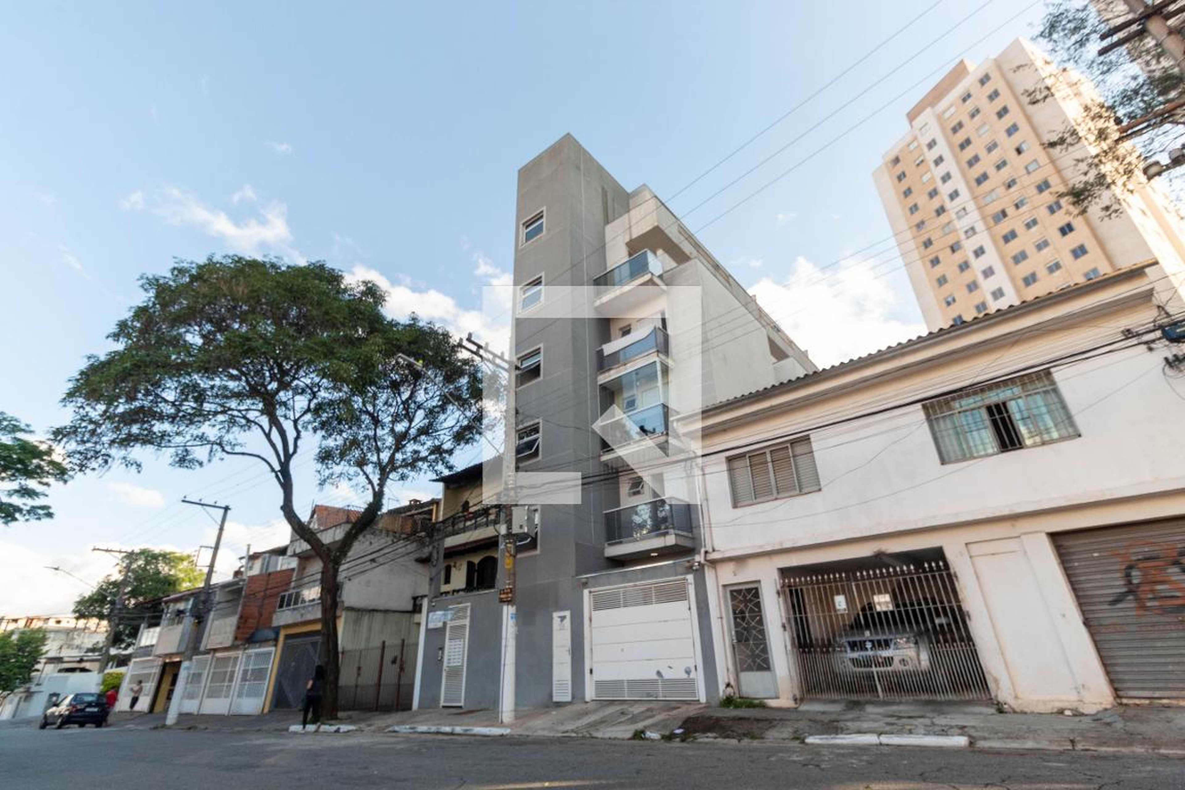 Fachada do Prédio Condomínio em Rua Trapiche, 0