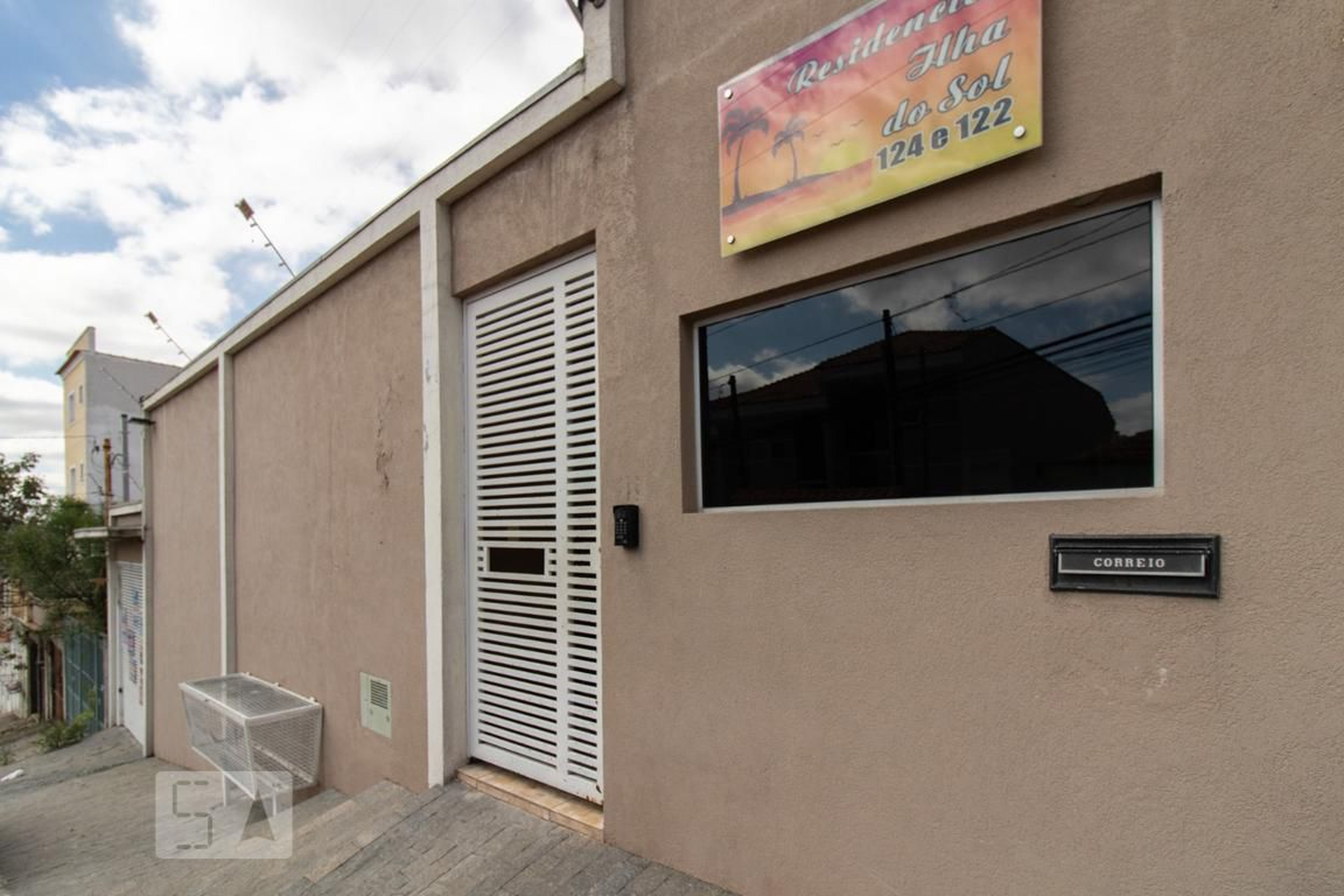 Fachada Condomínio em Rua Caracaxá, 124