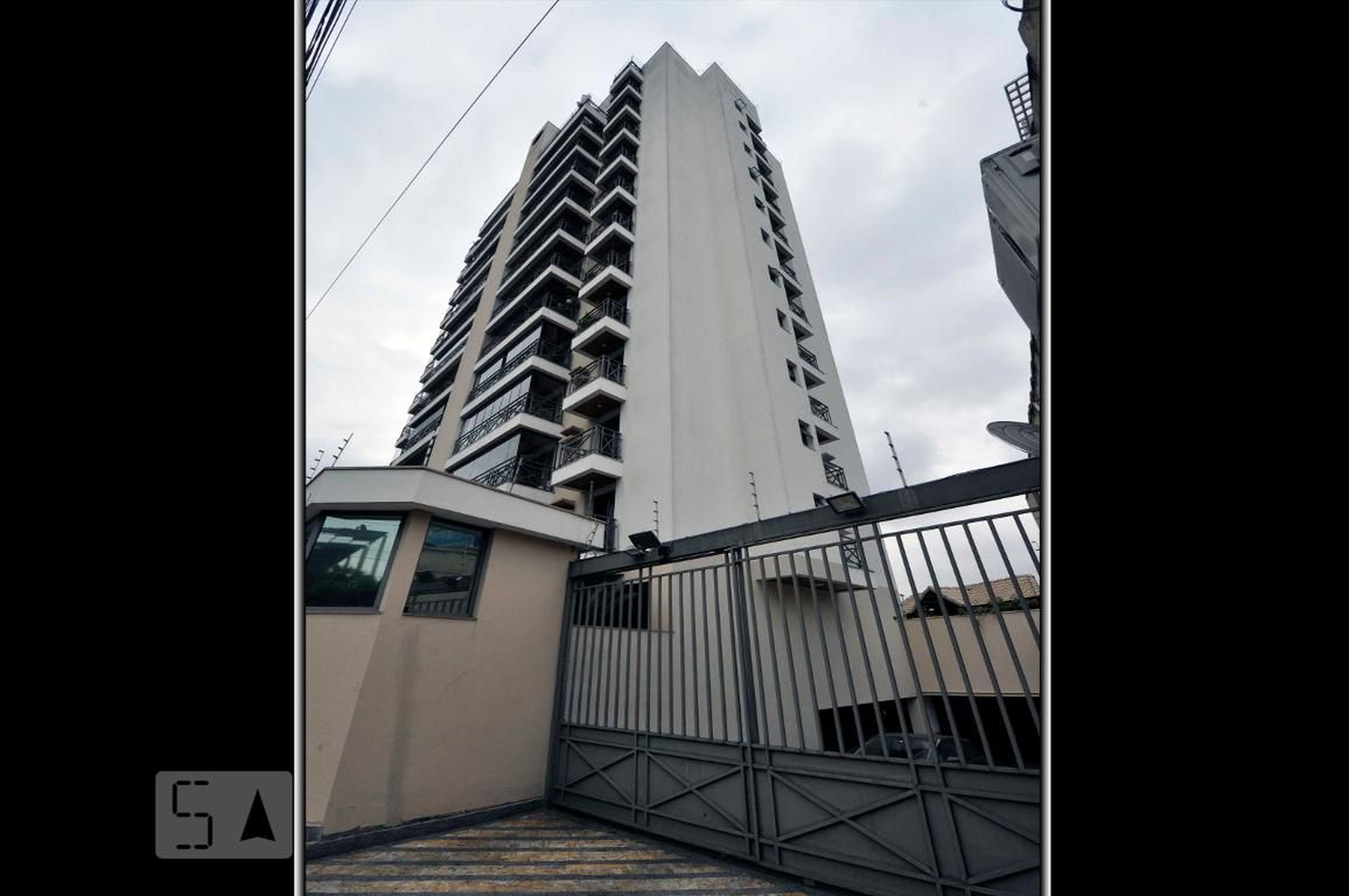 Fachada do Condomínio Edifício Mara Pasu