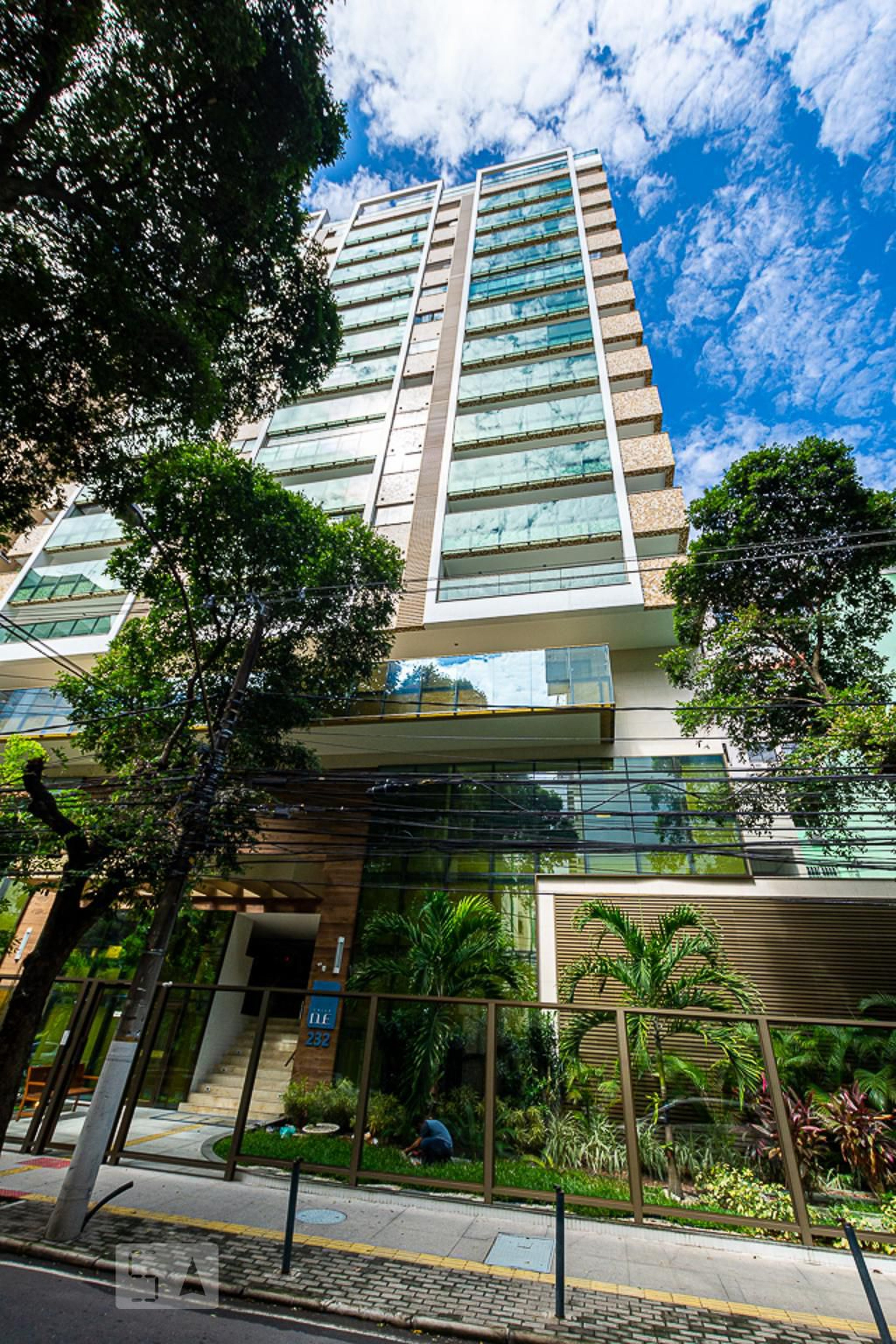 Fachada do Prédio Condomínio Calle Due