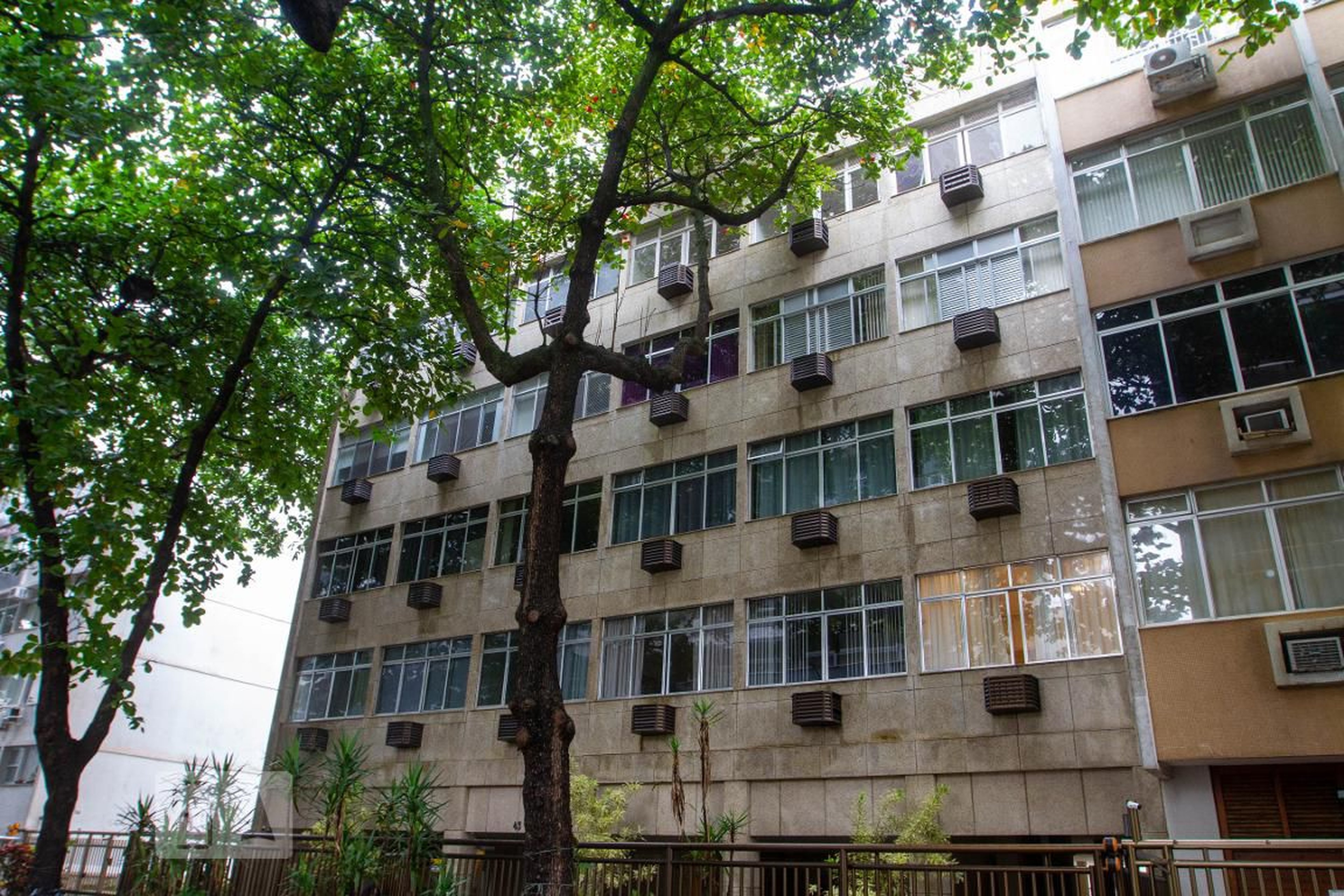 Fachada do Prédio Condomínio Alcyon