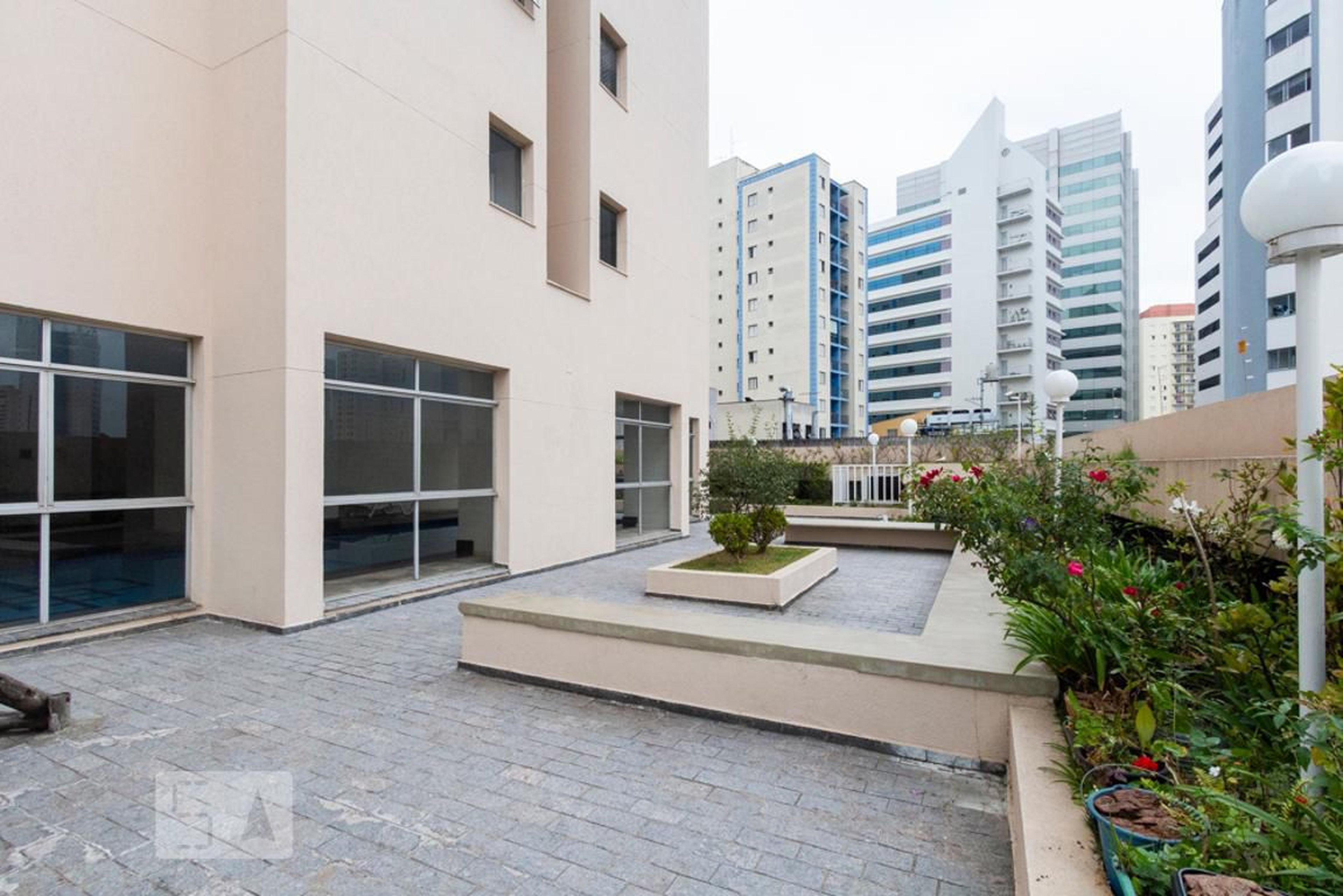 Área Externa - Edifício Itaúna