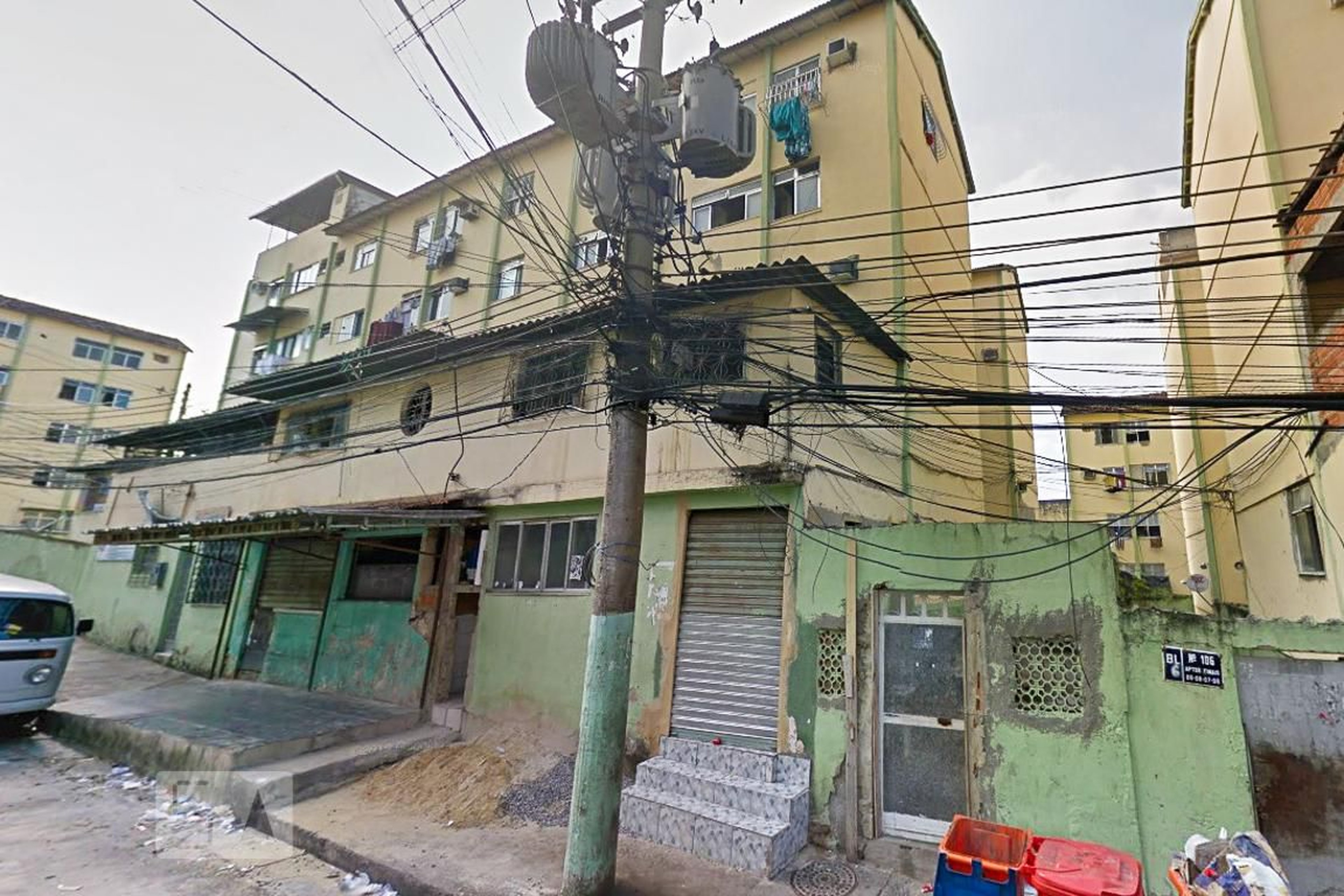 Fachada do Prédio Condomínio em Rua Camaquã, 197