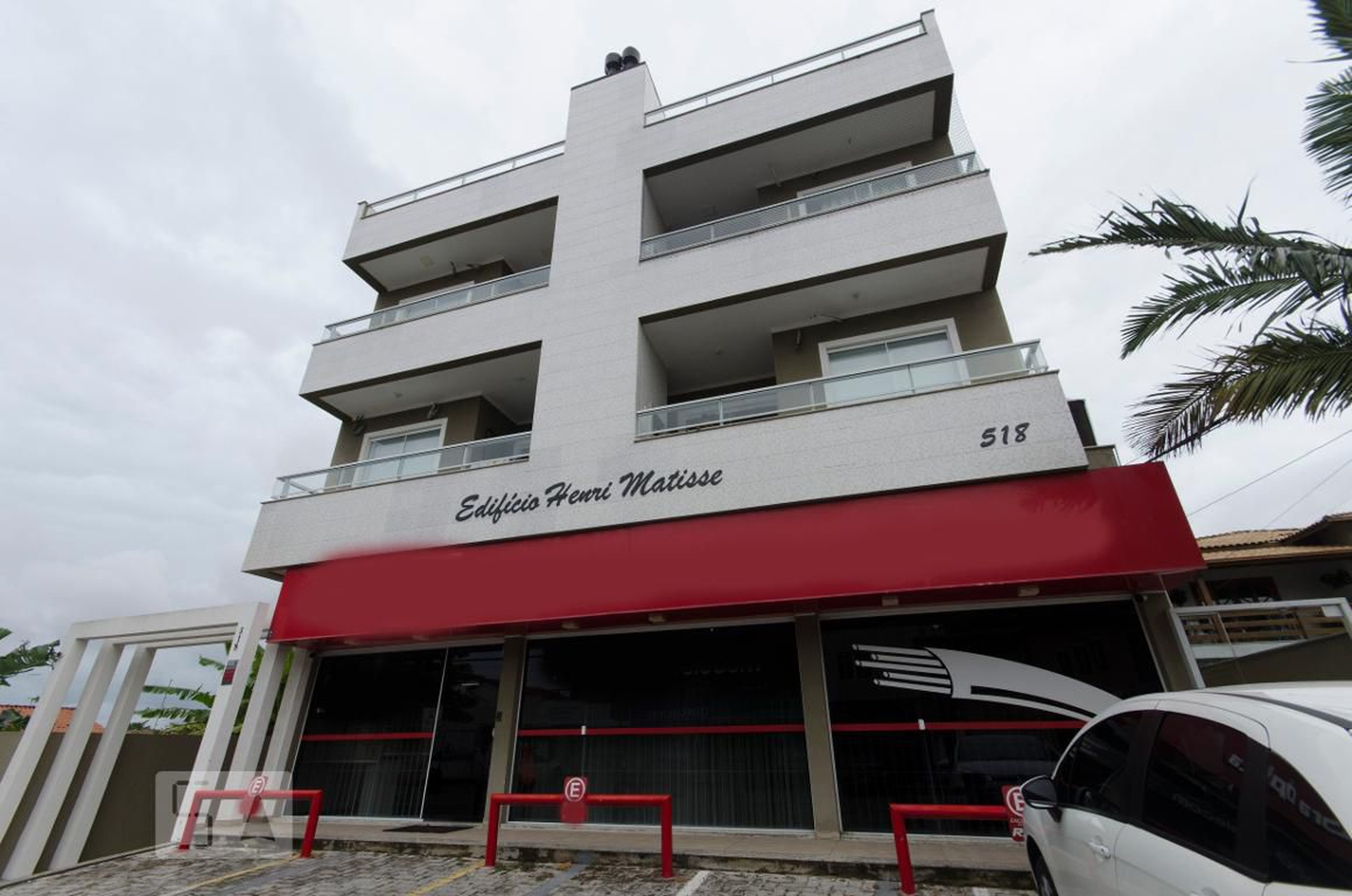 Fachada Residencial Henri Matisse