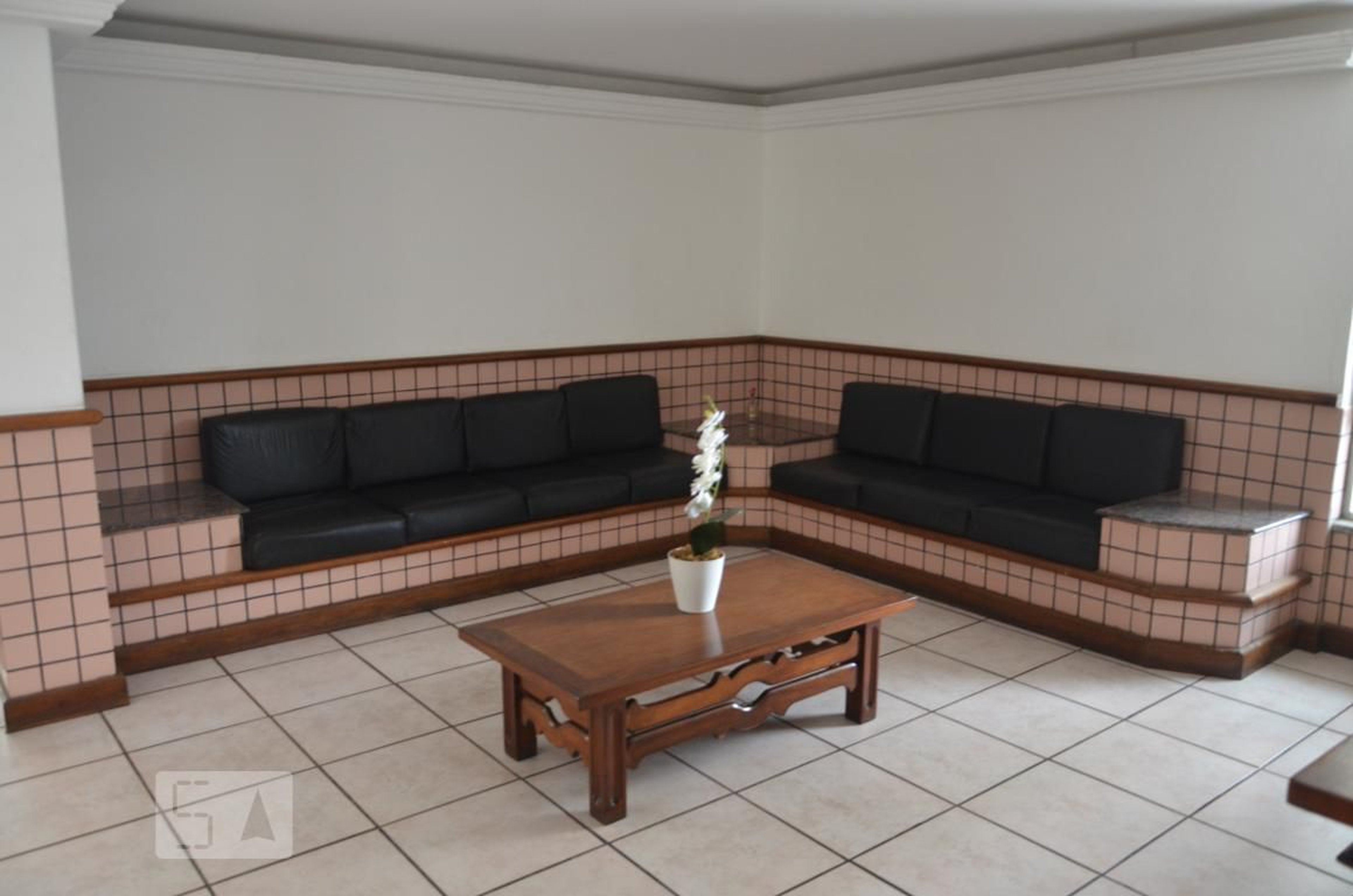 Hall - Pedra do Acupe