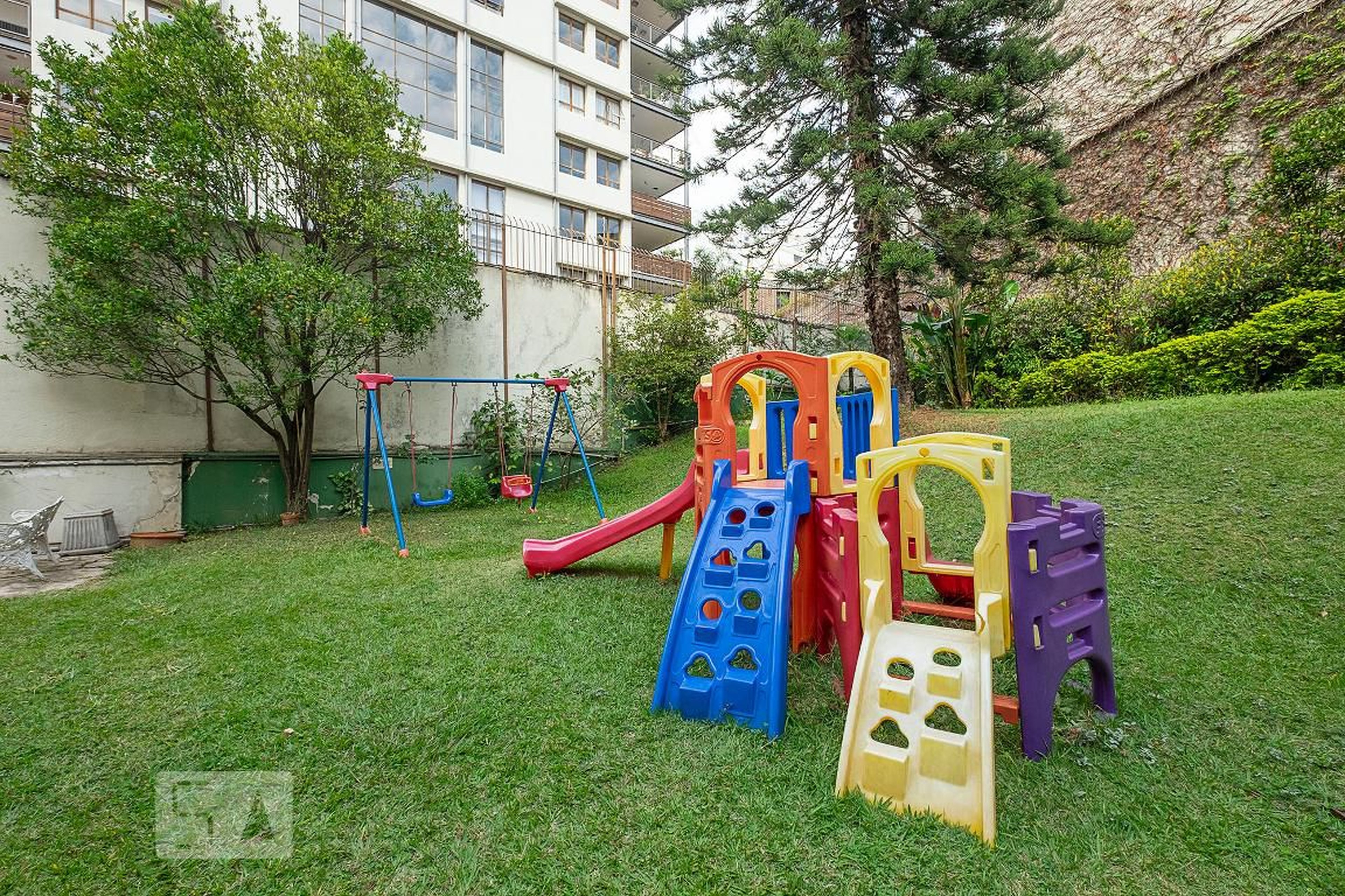 Playground - Castelo de Mônaco