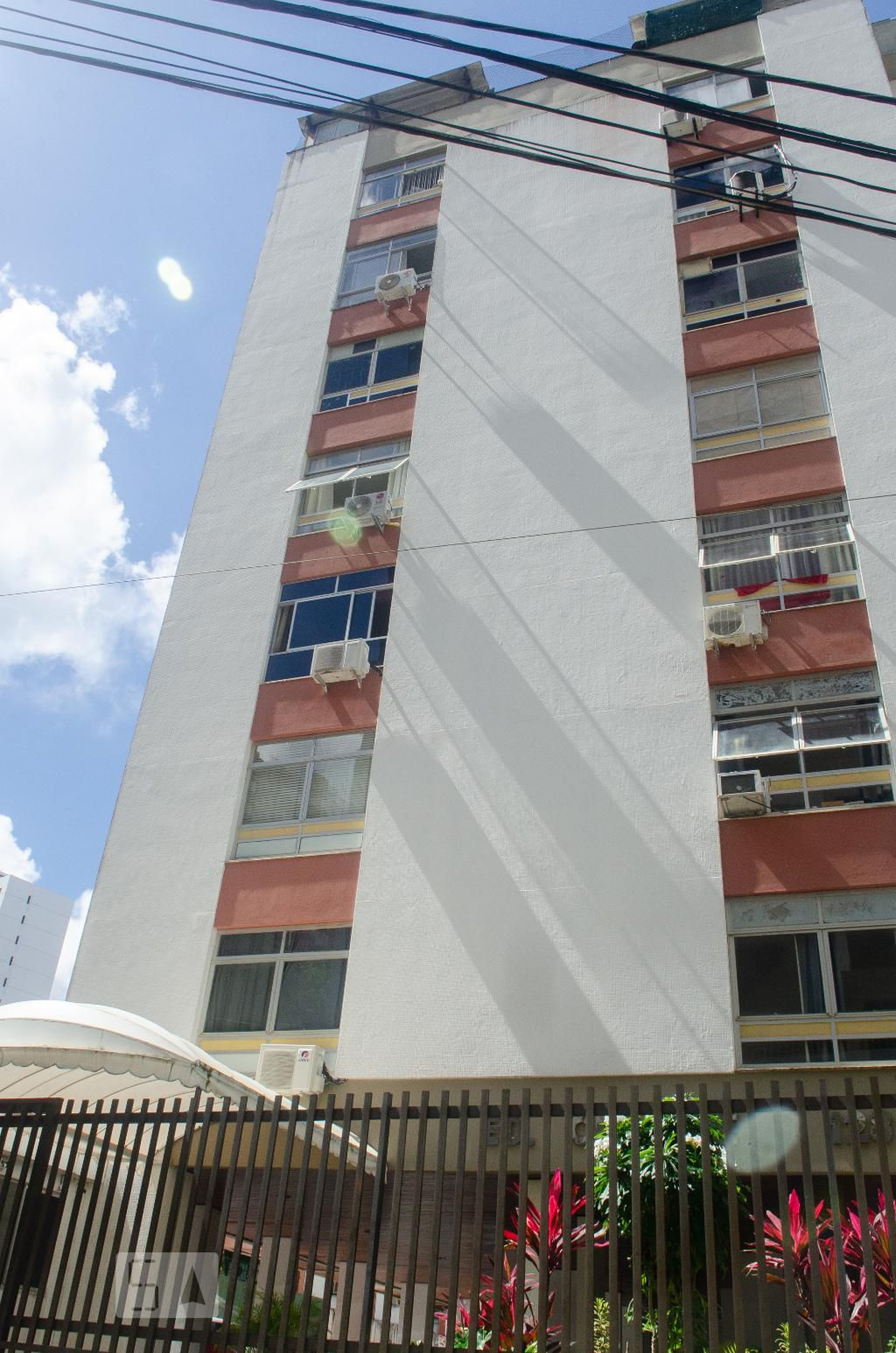 Fachada do Condomínio Condomínio Cezanne