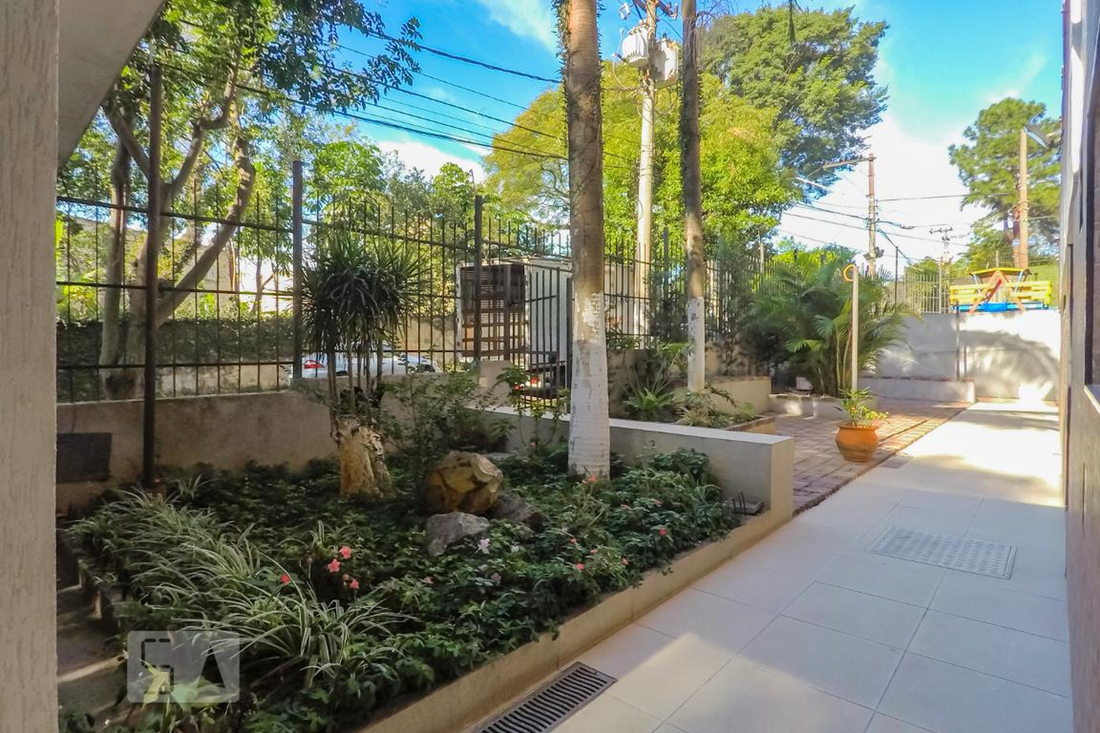 Área Externa - Conjunto Habitacional Miraflores Iii