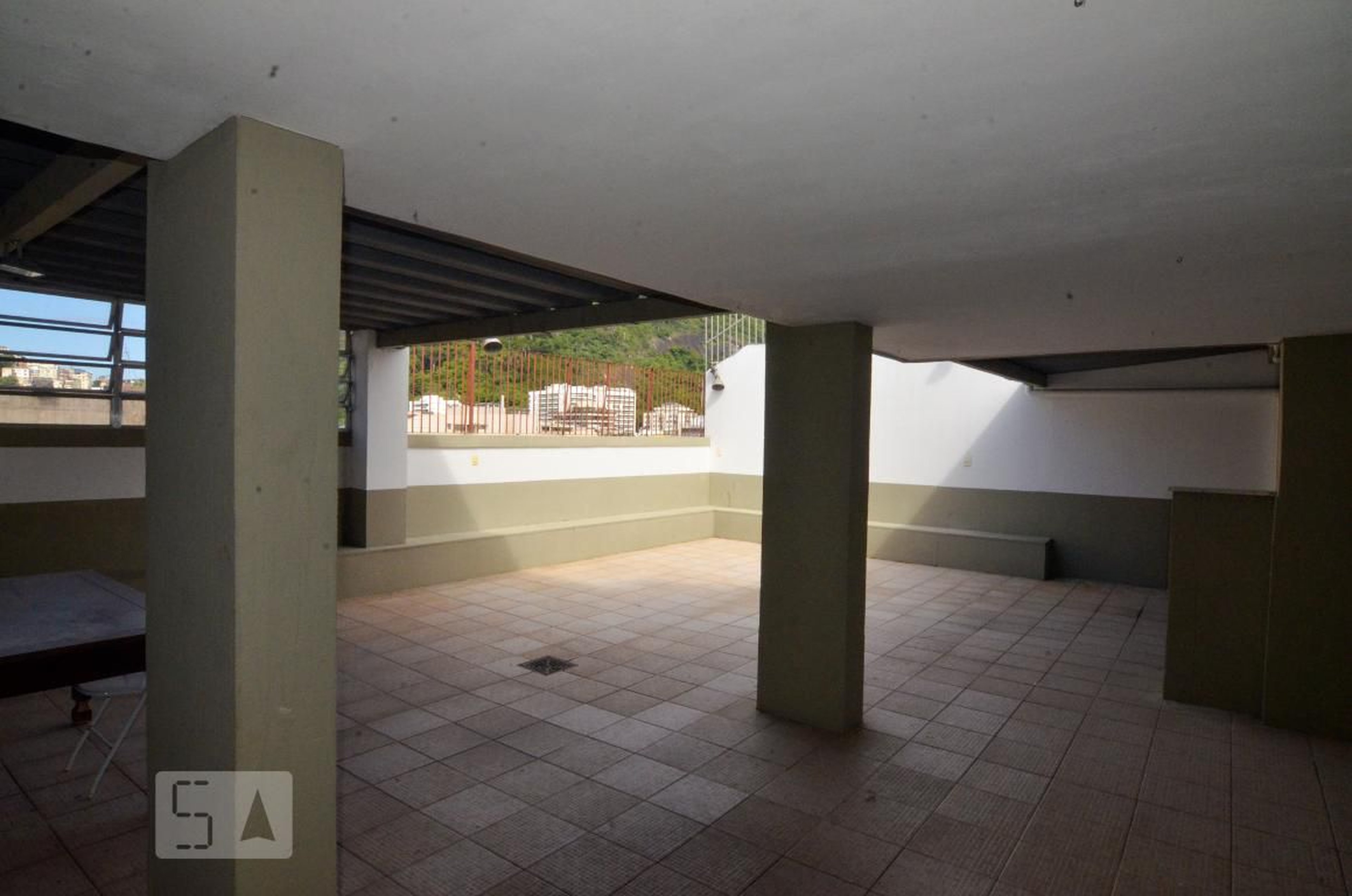 Área Comum - Júlio