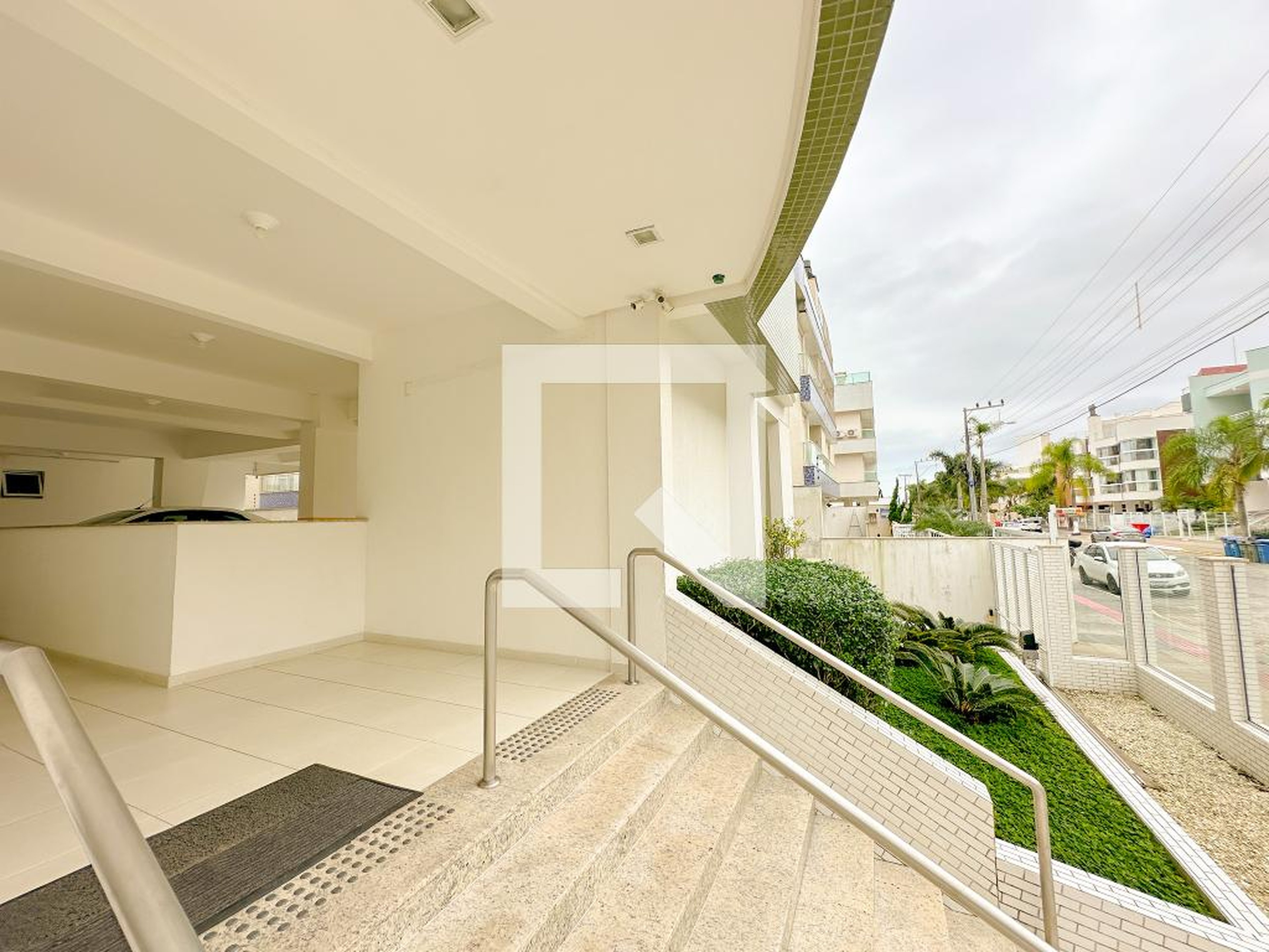 Entrada - Portal do Sol