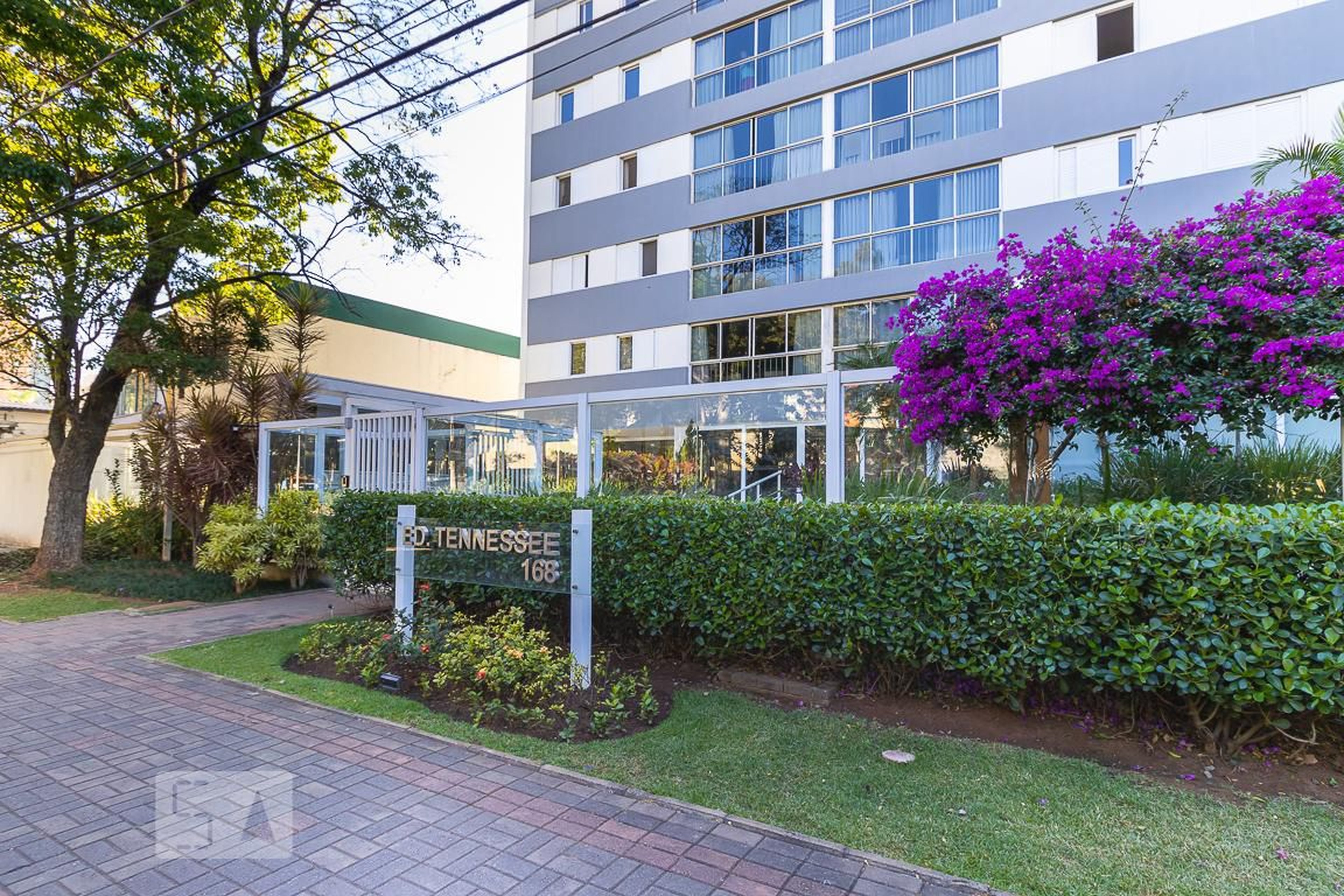 Fachada Condomínio em Rua São Pedro, 168