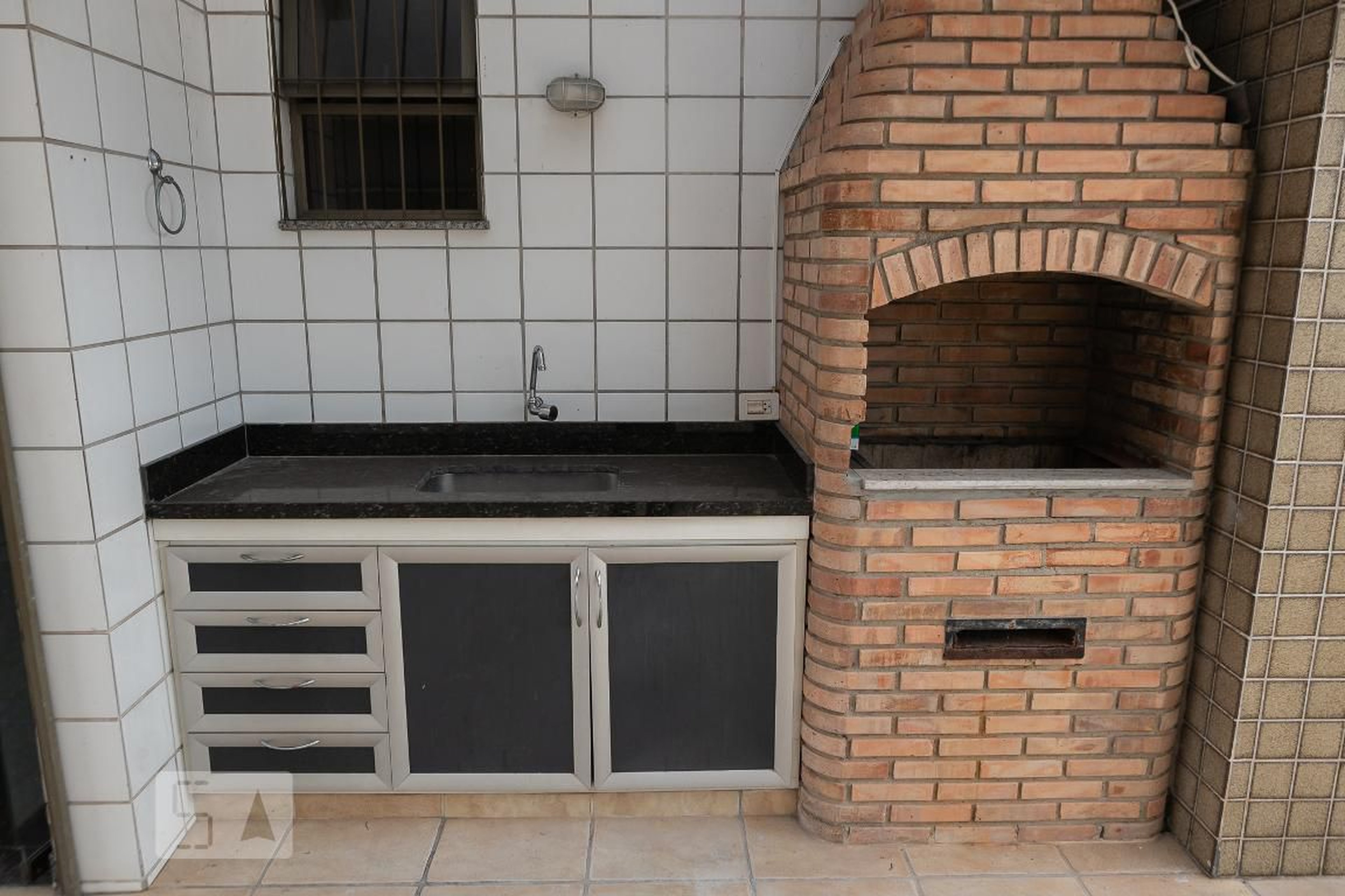 Churrasqueira - Edifício