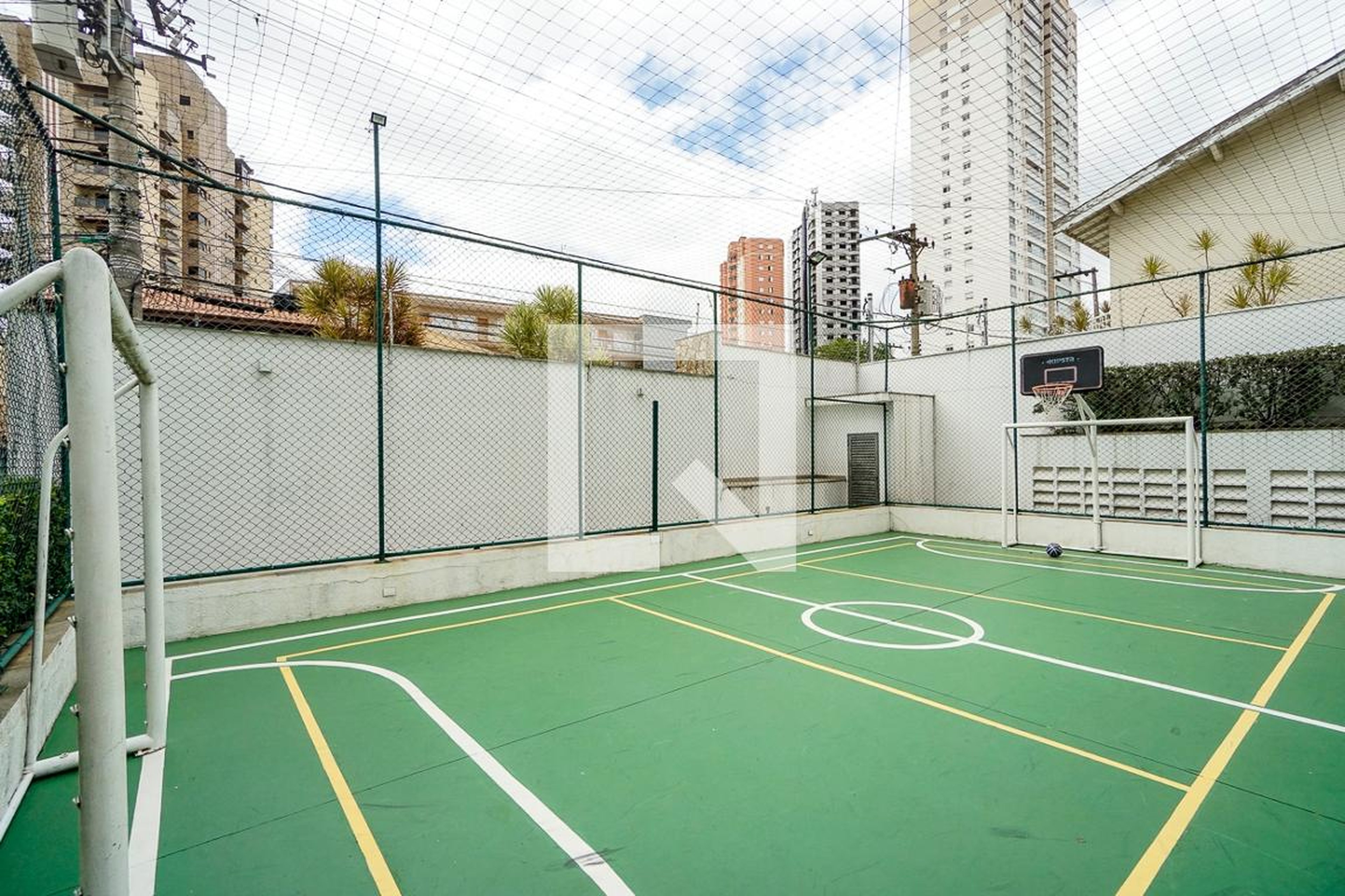 Quadra poliesportiva - Leonardo da Vinci