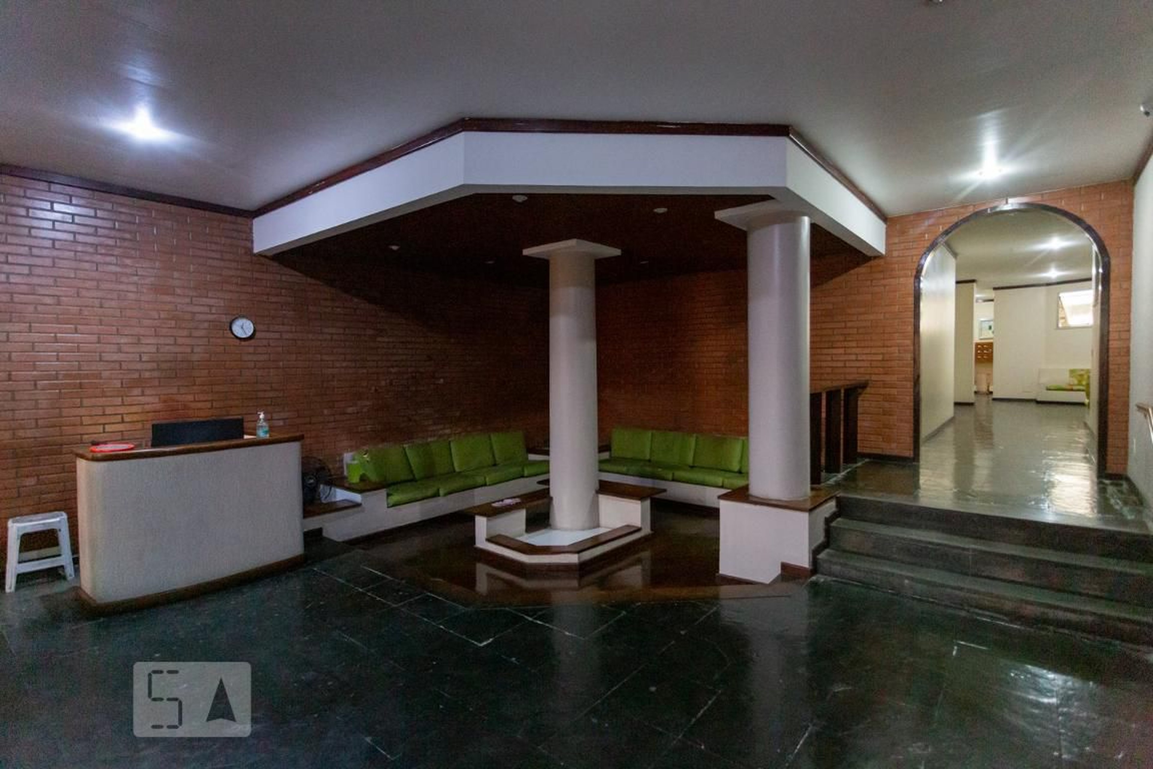 Hall de Entrada - Alfredo Pinto